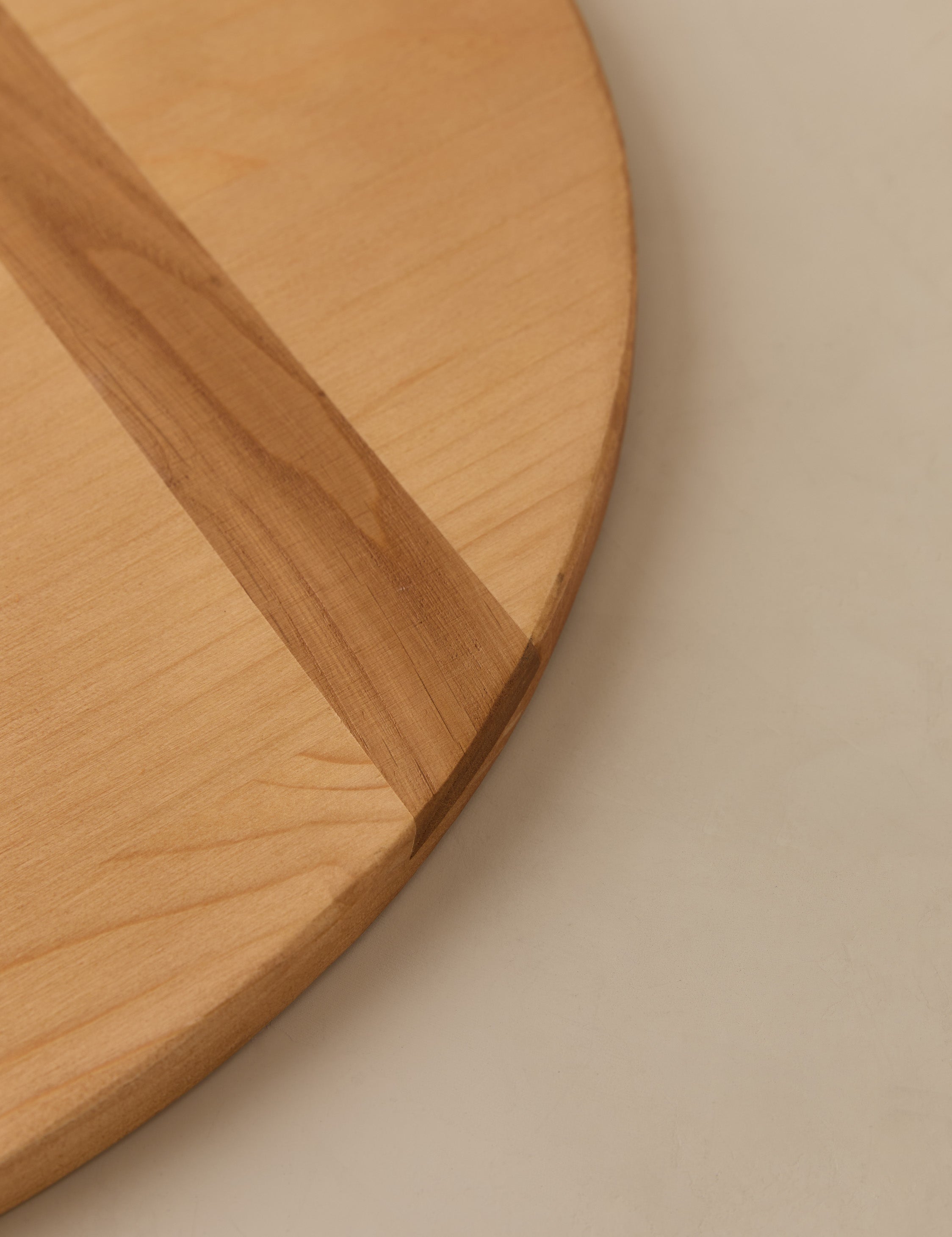 Lulu and Georgia - Handcrafted Round Pine Serving Board by etúHOME