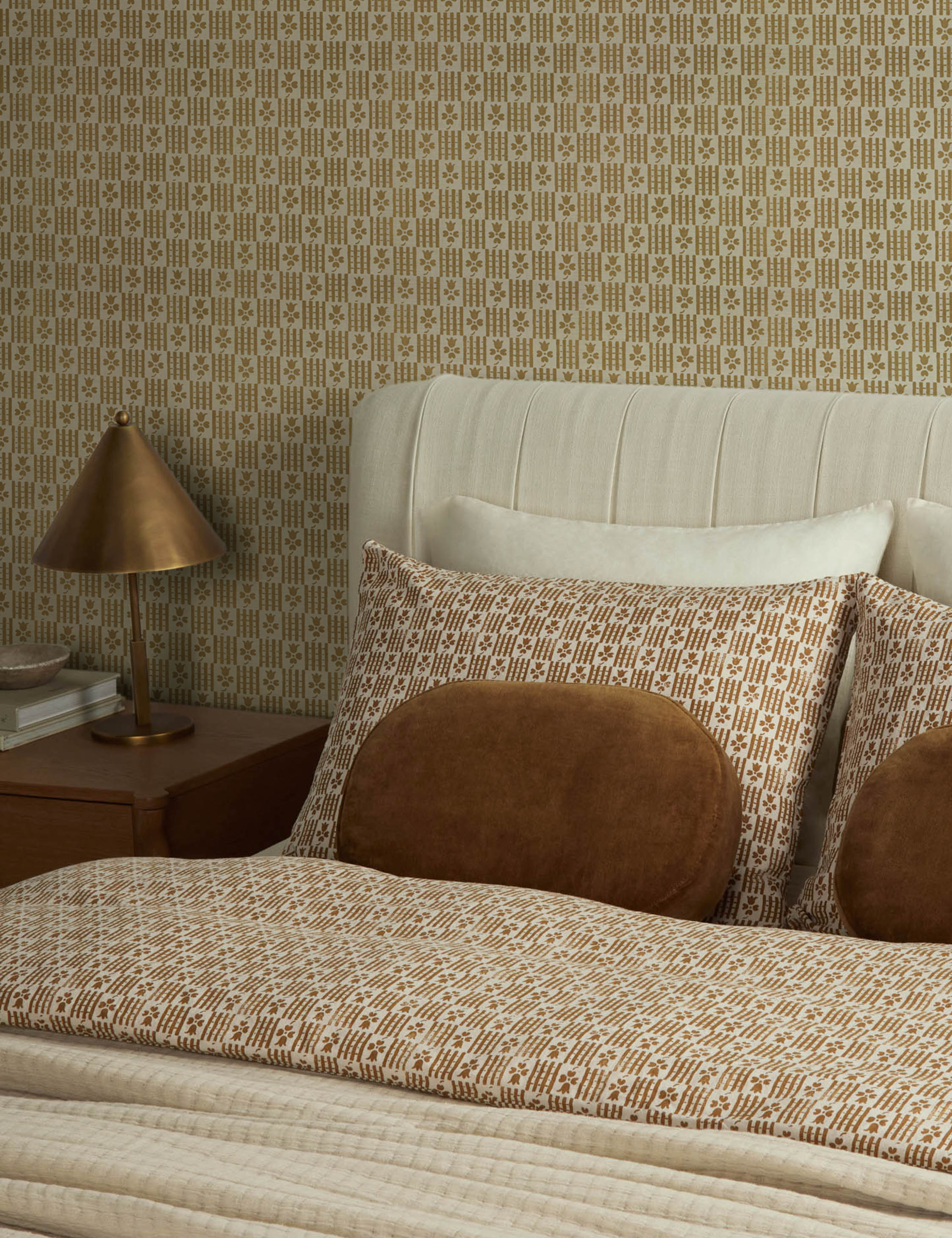 Lulu and Georgia - Hedra Grasscloth Wallpaper