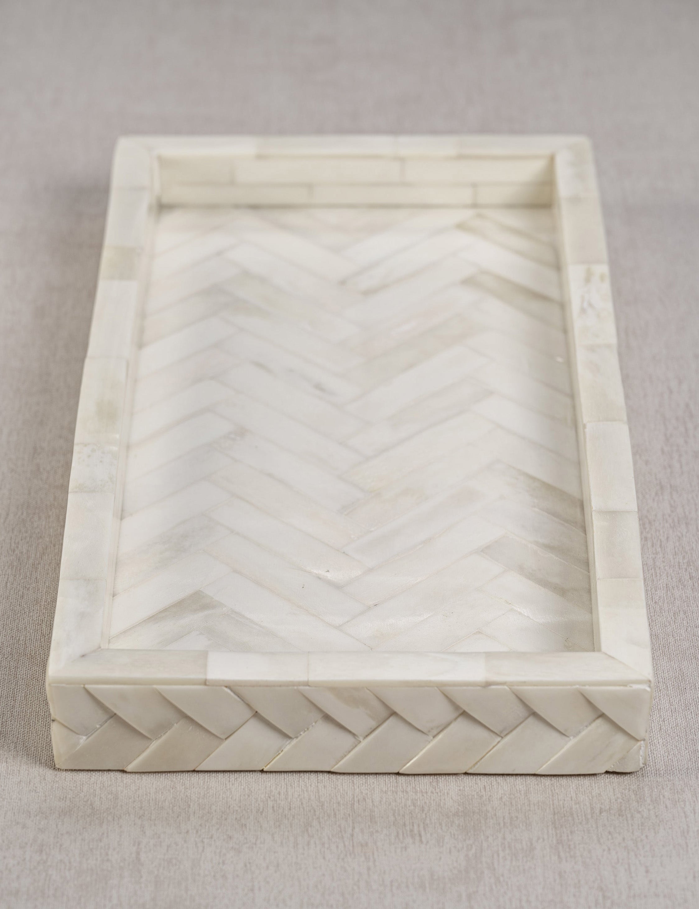 Lulu and Georgia - Netta Tray
