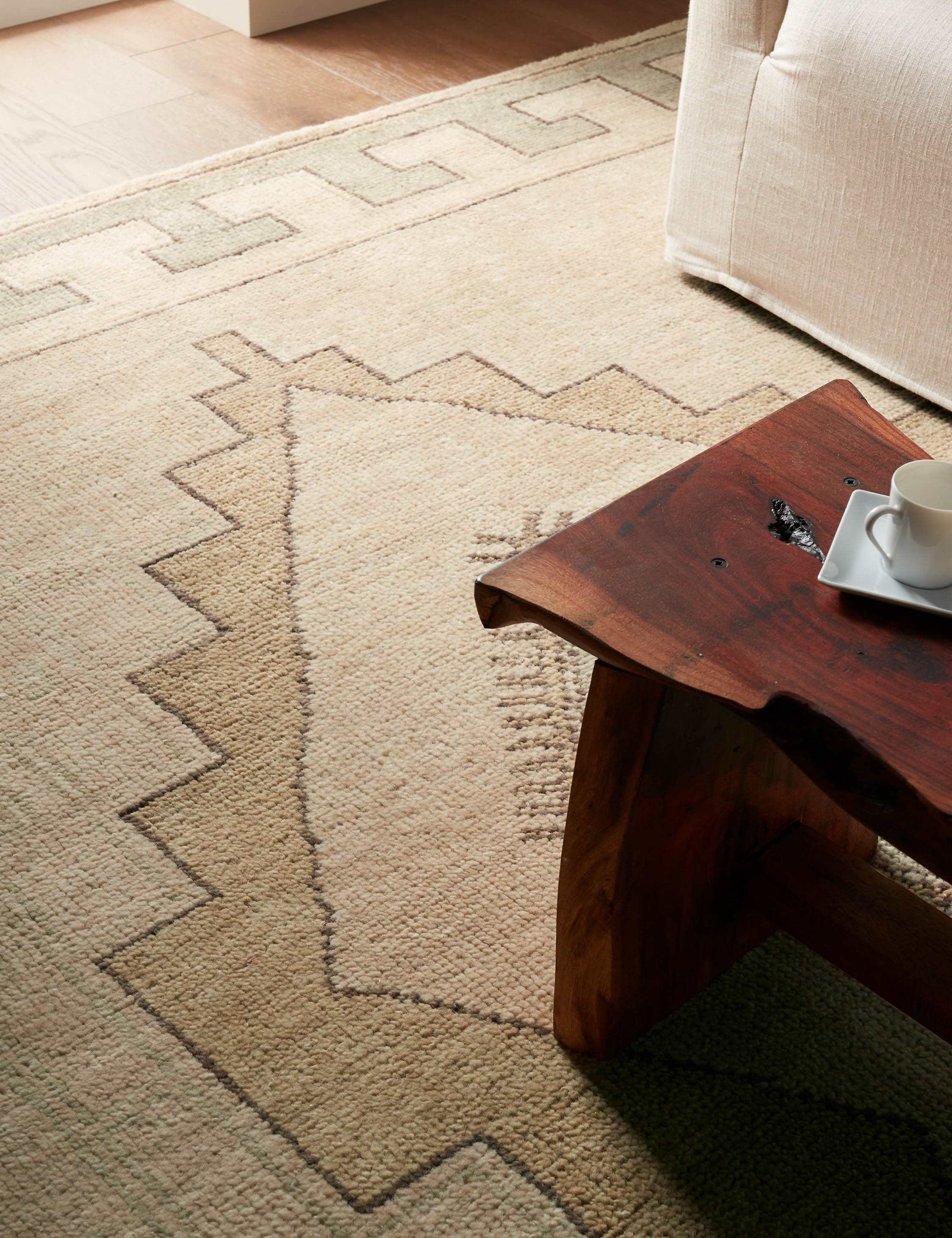 Lulu and Georgia - Silo Hand - Knotted Wool Rug