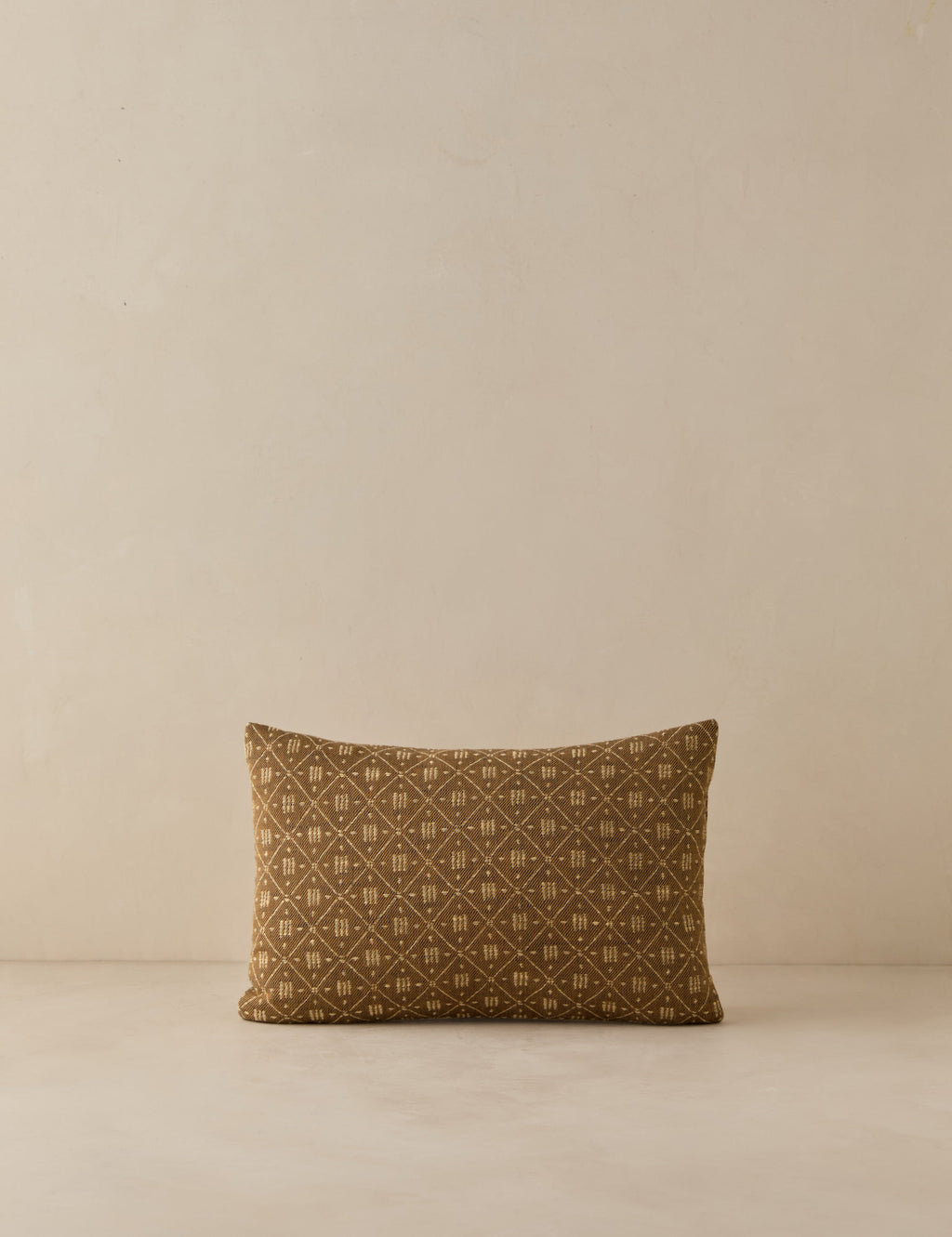 Lulu and Georgia - Merola Jacquard Pillow
