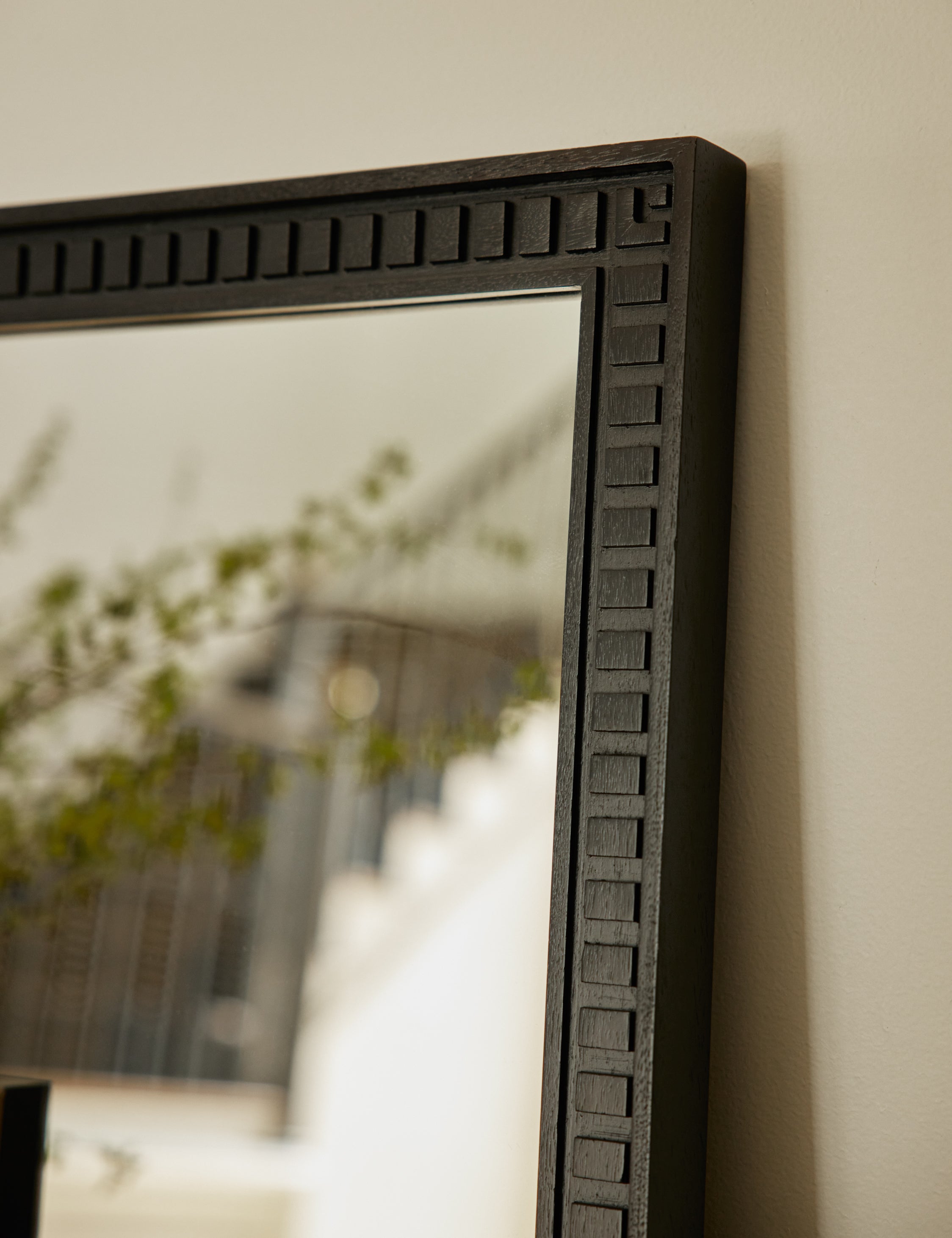 Lulu and Georgia - Thelma Mirror
