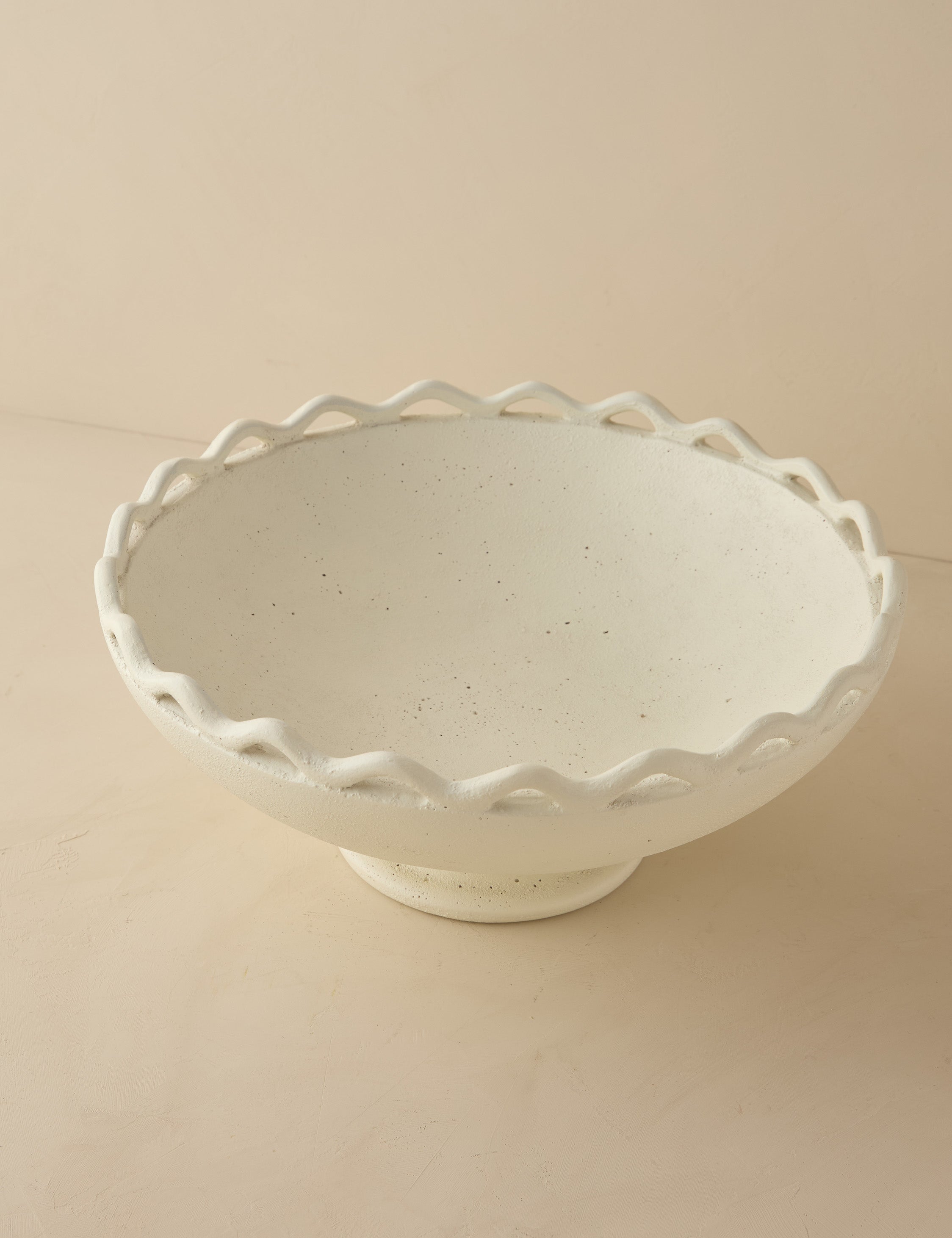 Lulu and Georgia - Pedrosa Indoor / Outdoor Centerpiece Bowl