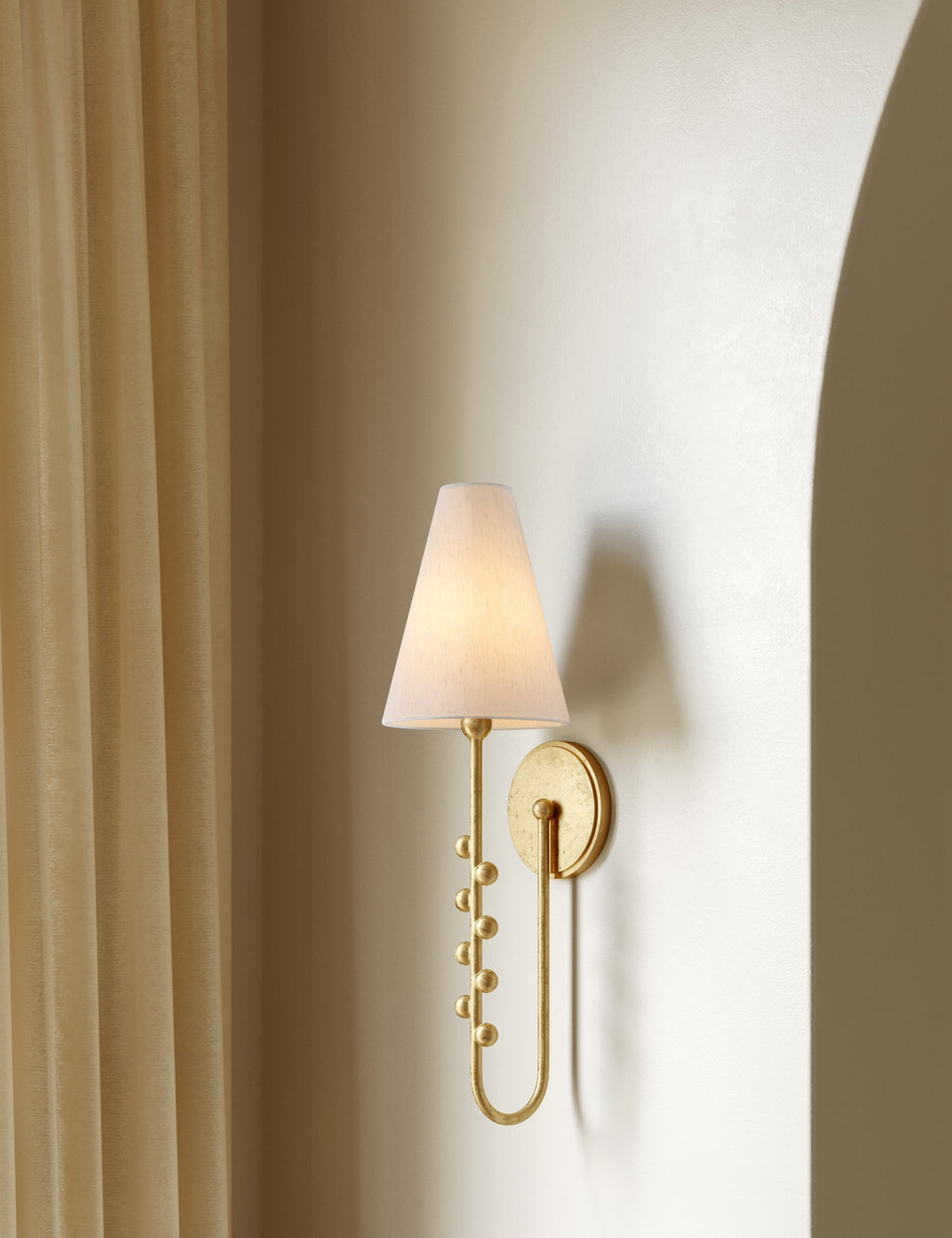 Lulu and Georgia - Hiro Sconce