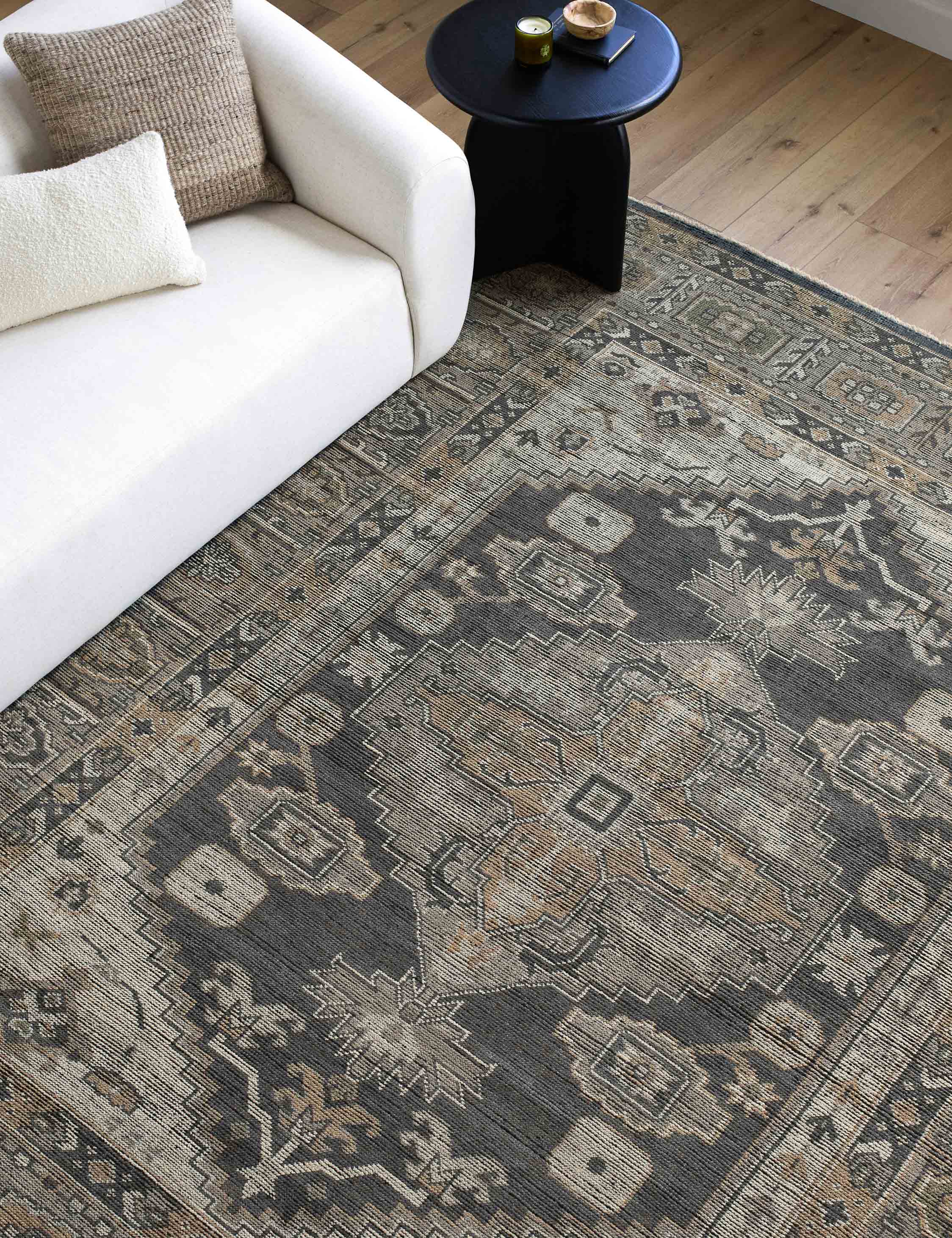 Lulu and Georgia - Rasalas Hand - Knotted Wool Rug