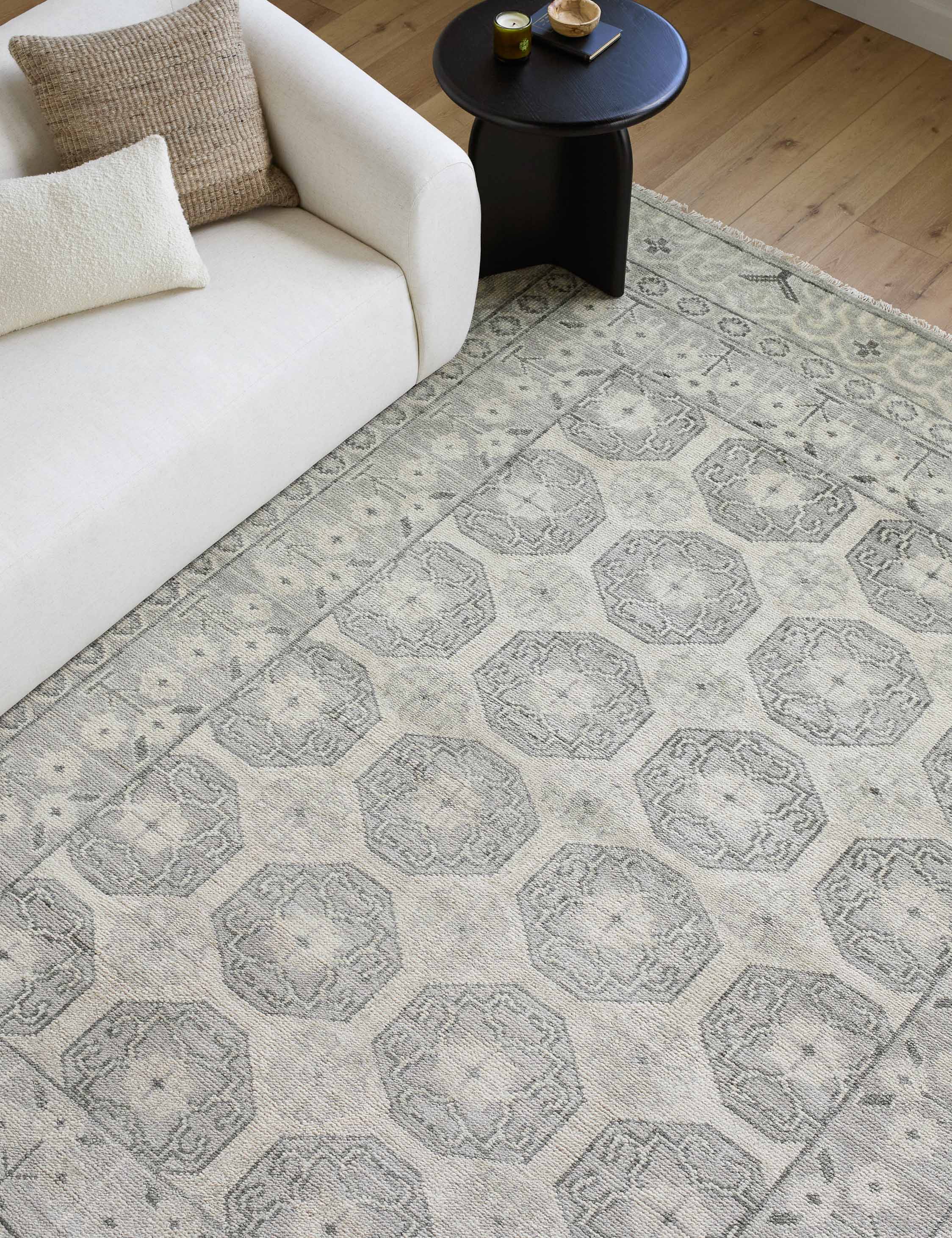 Lulu and Georgia - Chantara Hand - Knotted Wool Rug