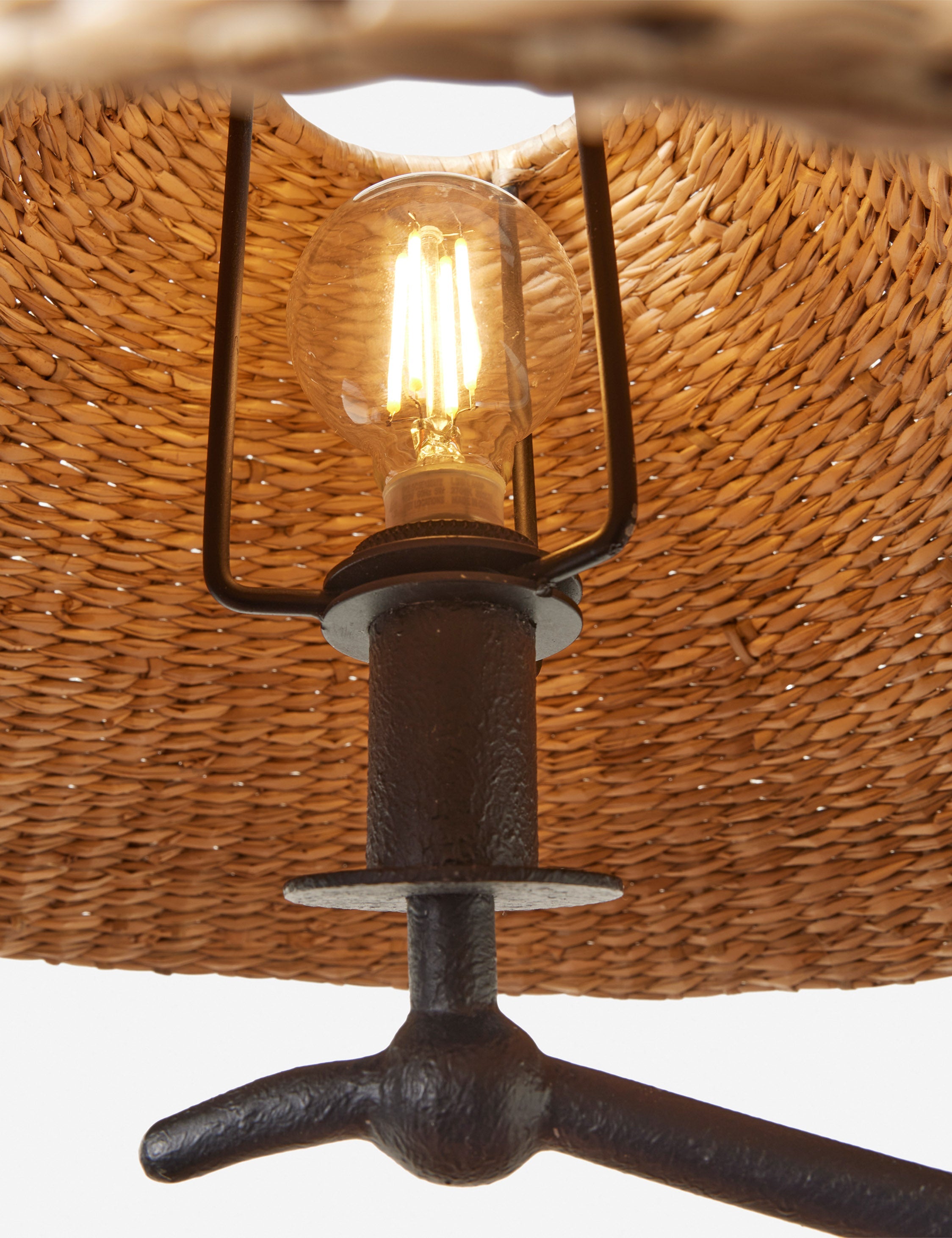 Lulu and Georgia - Mansel Linear Pendant