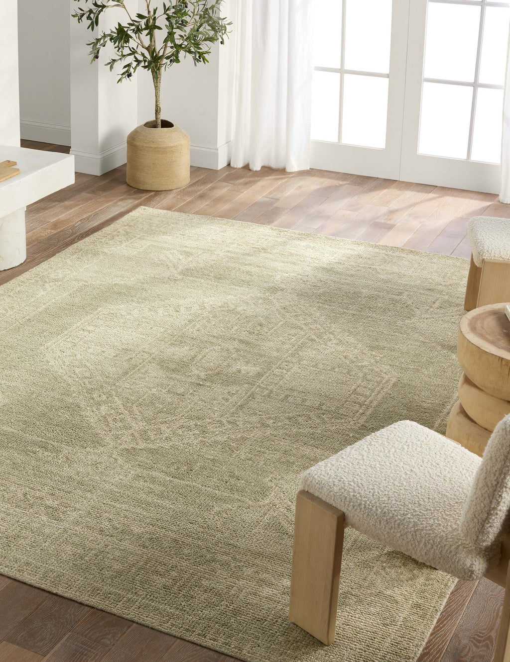 Lulu and Georgia - Kahlo Hand - Knotted Wool Rug