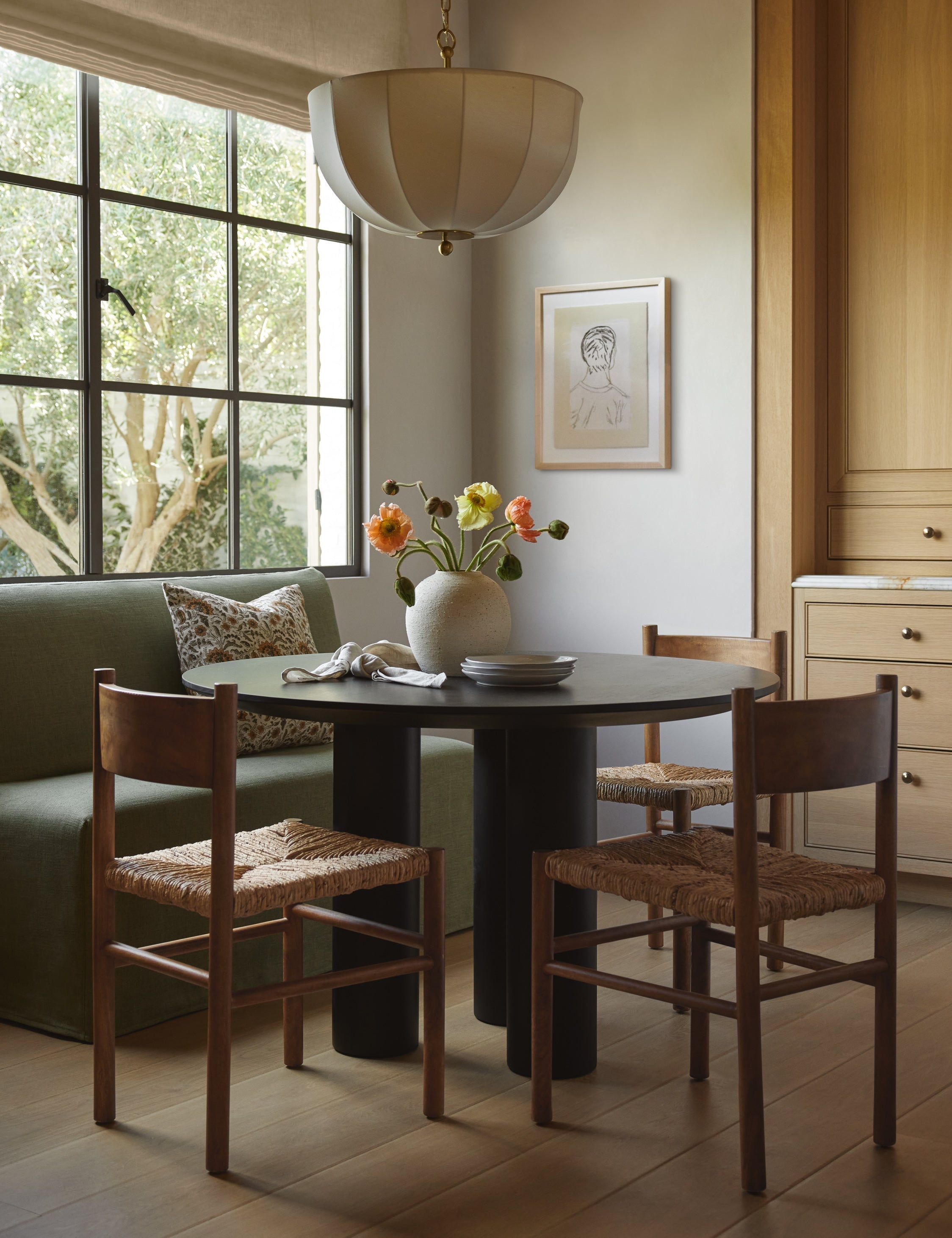 Lulu and Georgia - Mojave Round Dining Table