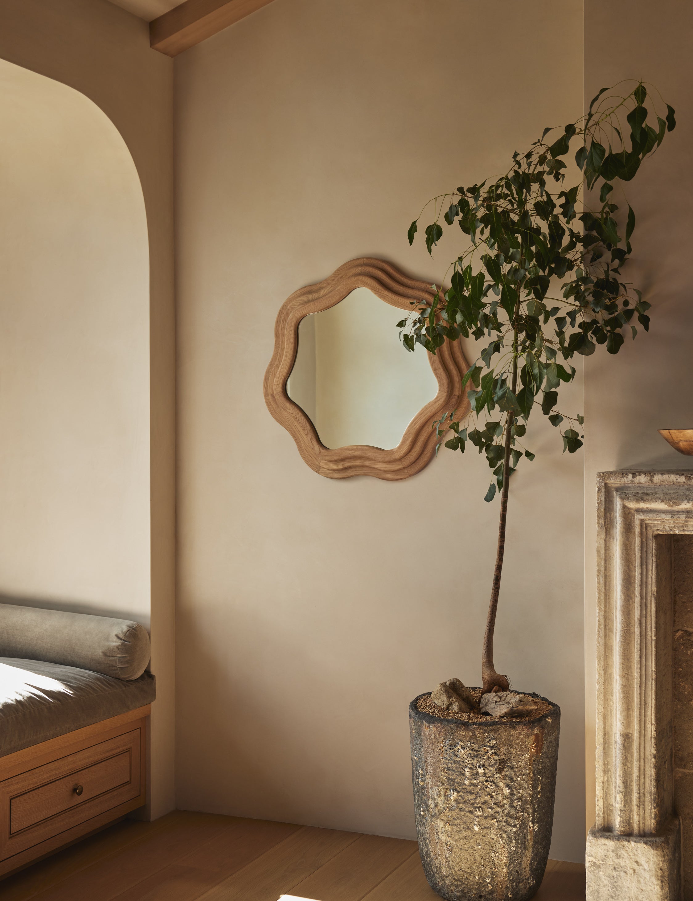Lulu and Georgia - Lera Round Mirror