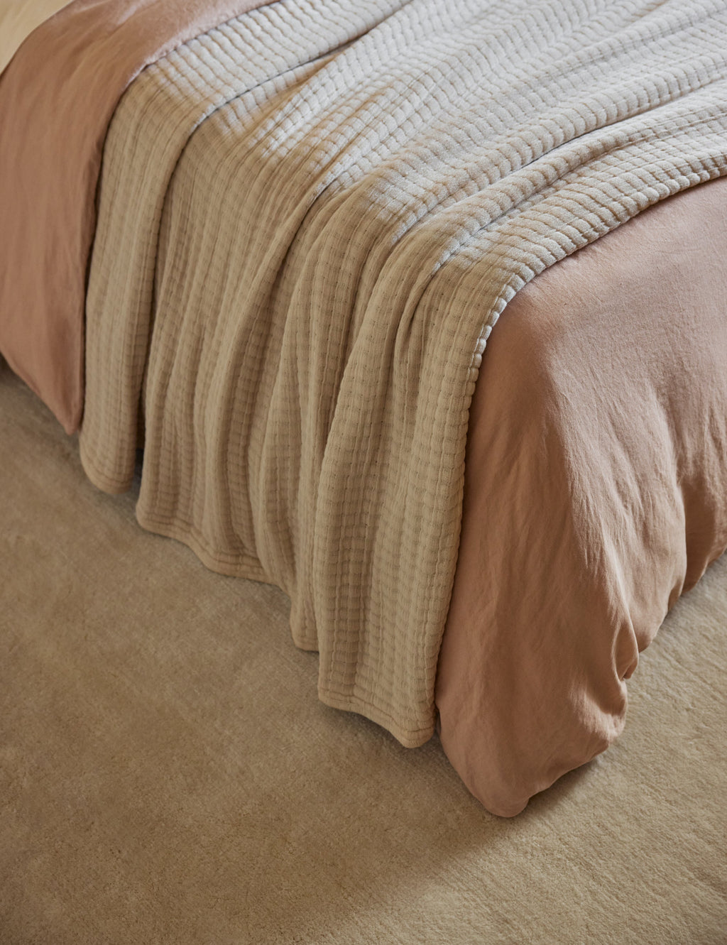 Lulu and Georgia - Somerset Cotton Quilt