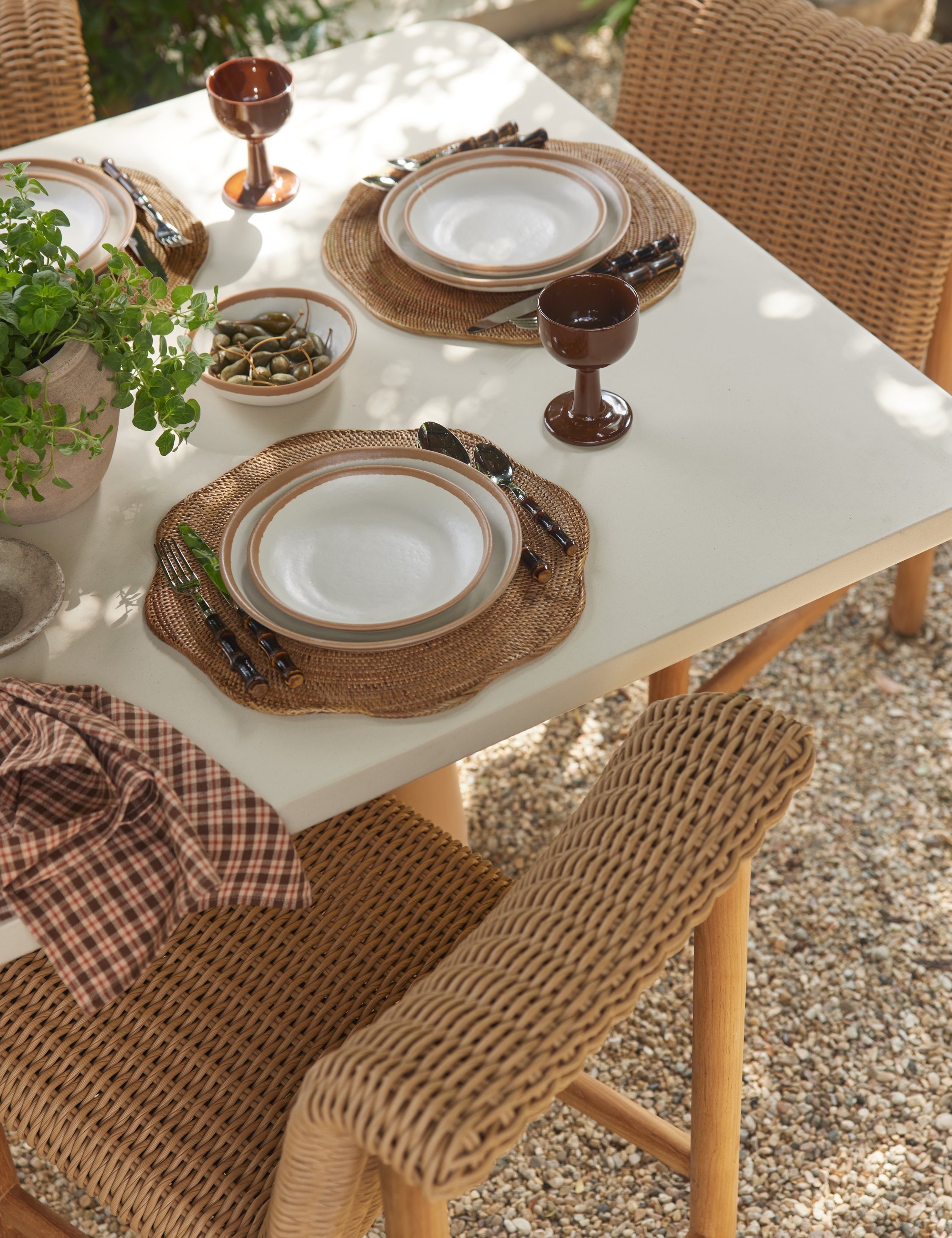 Tara Melamine Dinnerware Set - Thumbnail 4