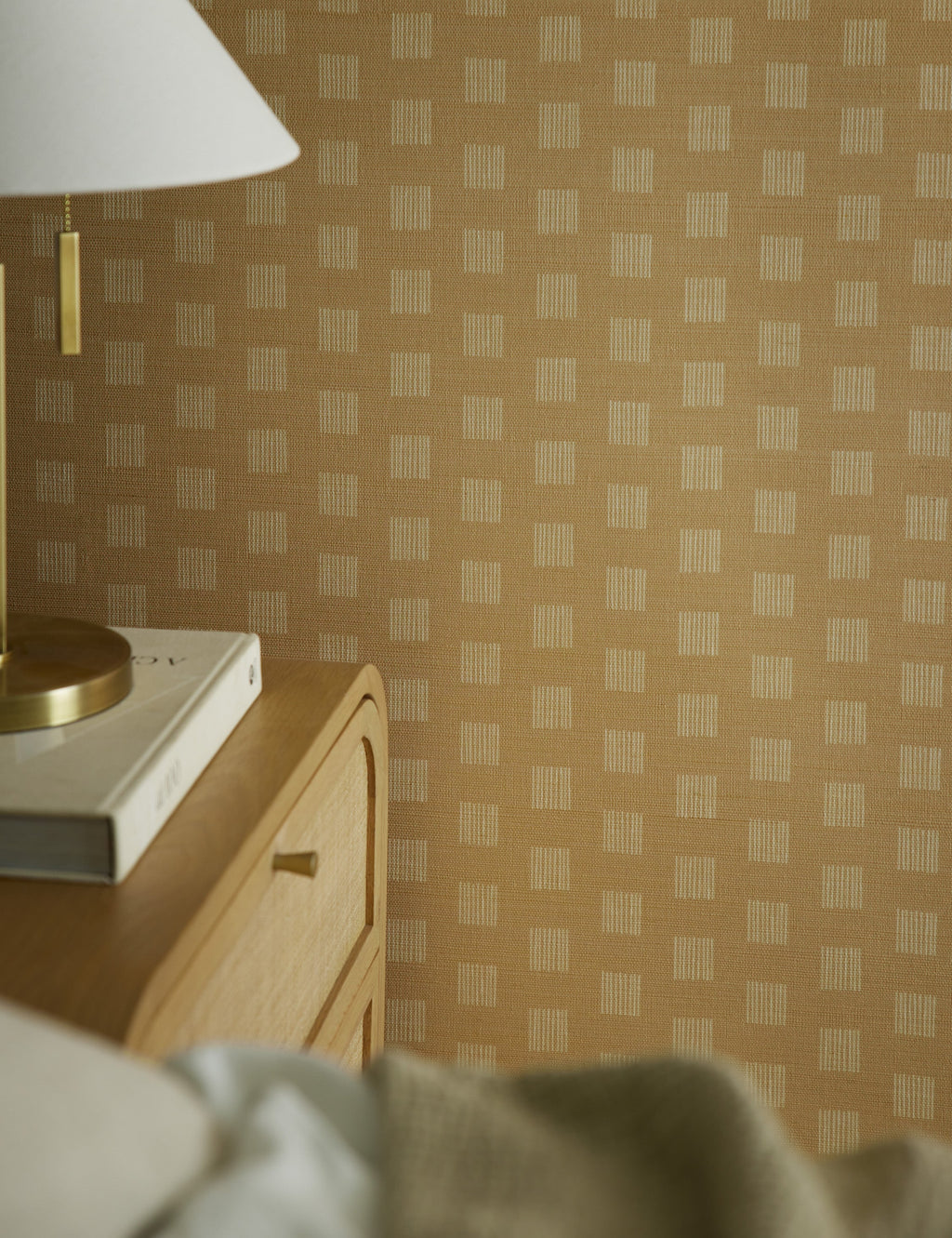 Lulu and Georgia - Sand Dune Grasscloth Wallpaper by Élan Byrd