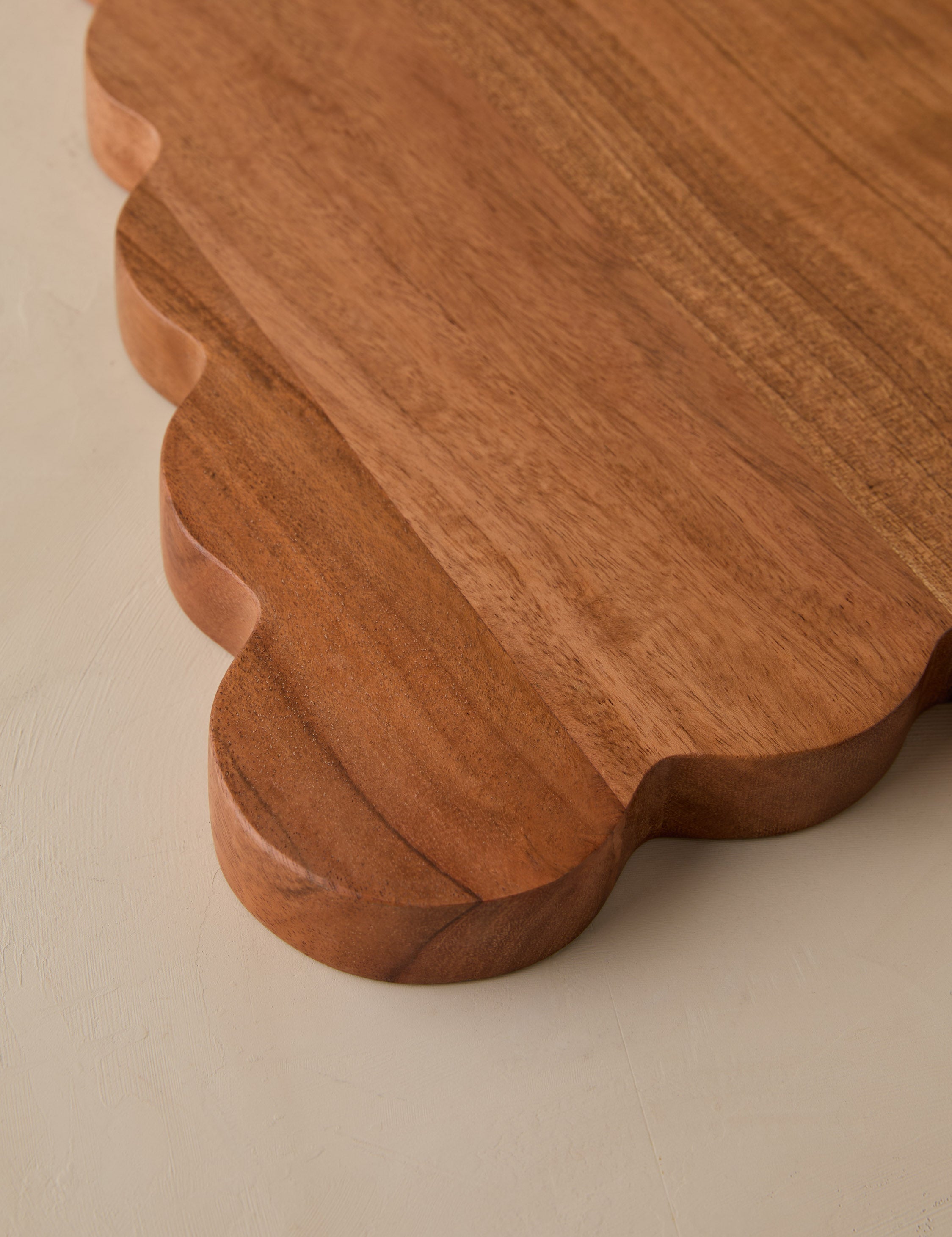 Lulu and Georgia - Scalloped Tree Cutting Board by etúHOME