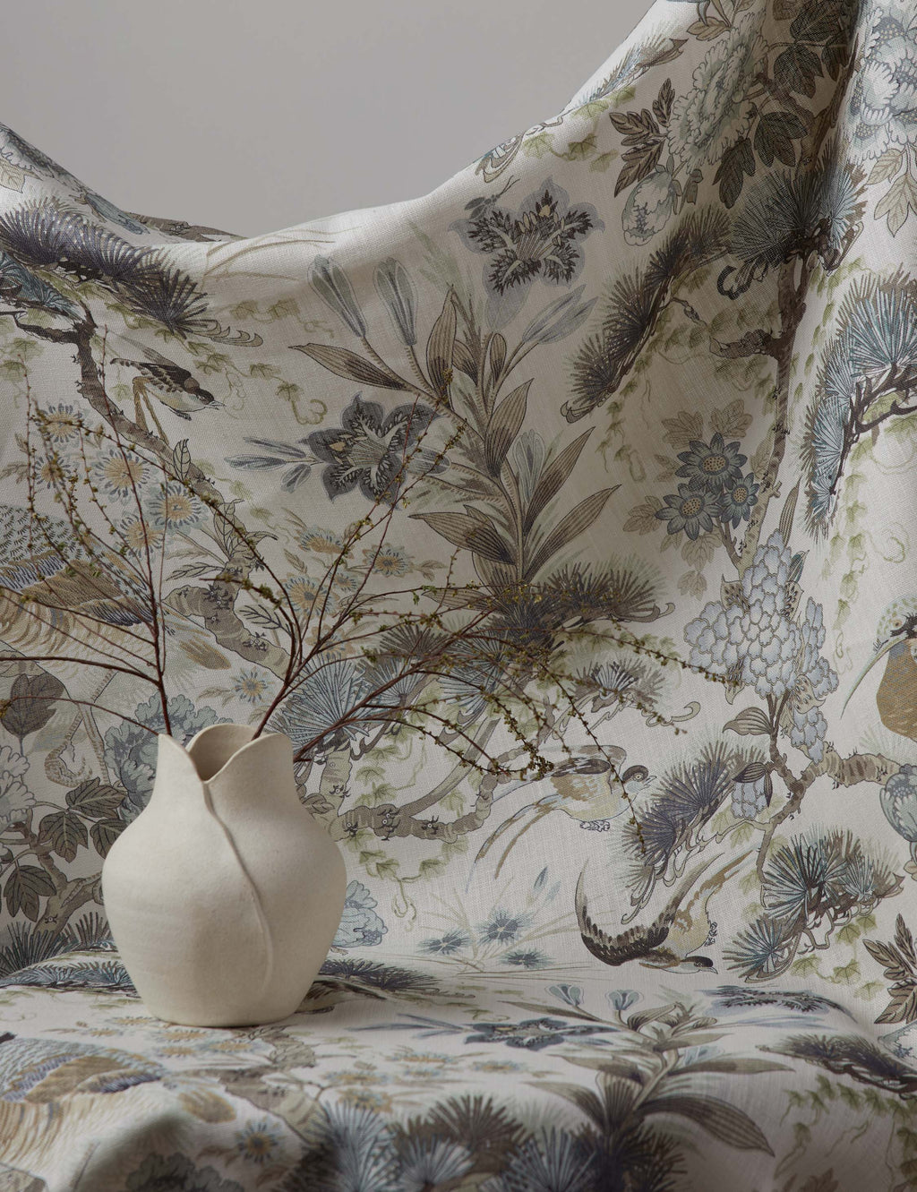 Lulu and Georgia - Shenyang Linen Fabric by Scalamandré