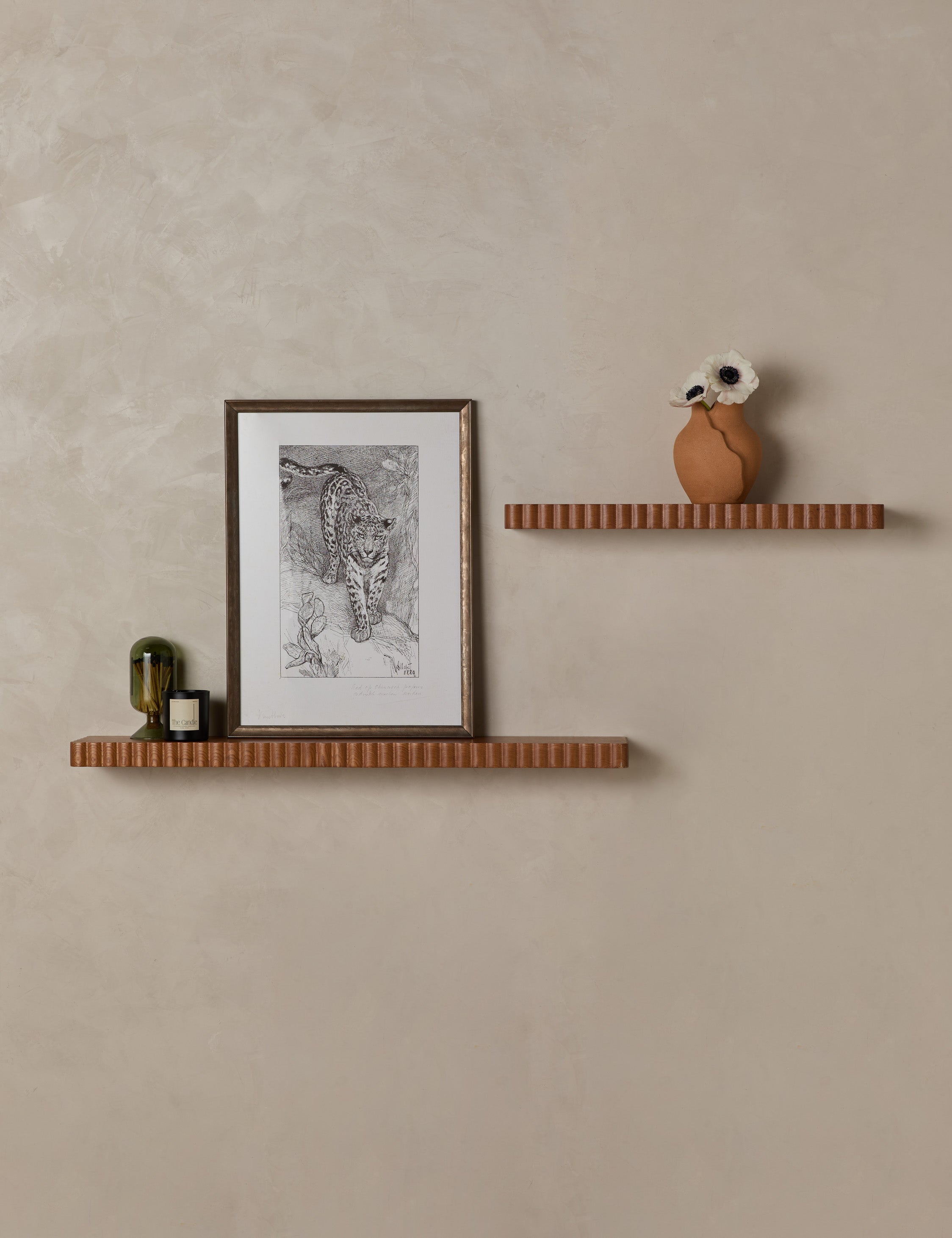Lulu and Georgia - Suela Shelf