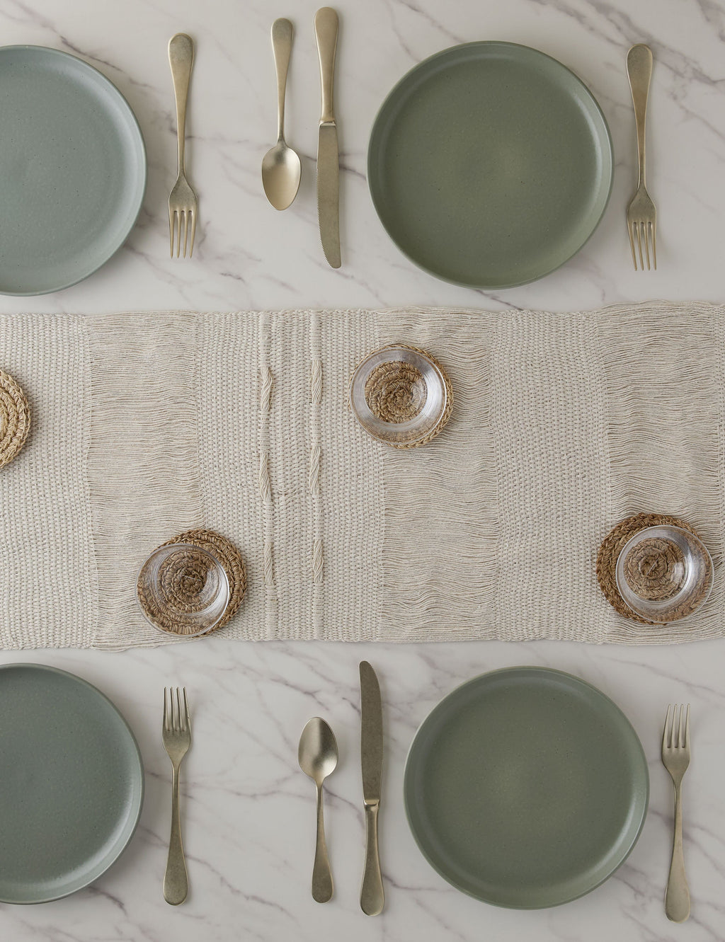 Lulu and Georgia - Threads Table Runner by Tallo de Olivo