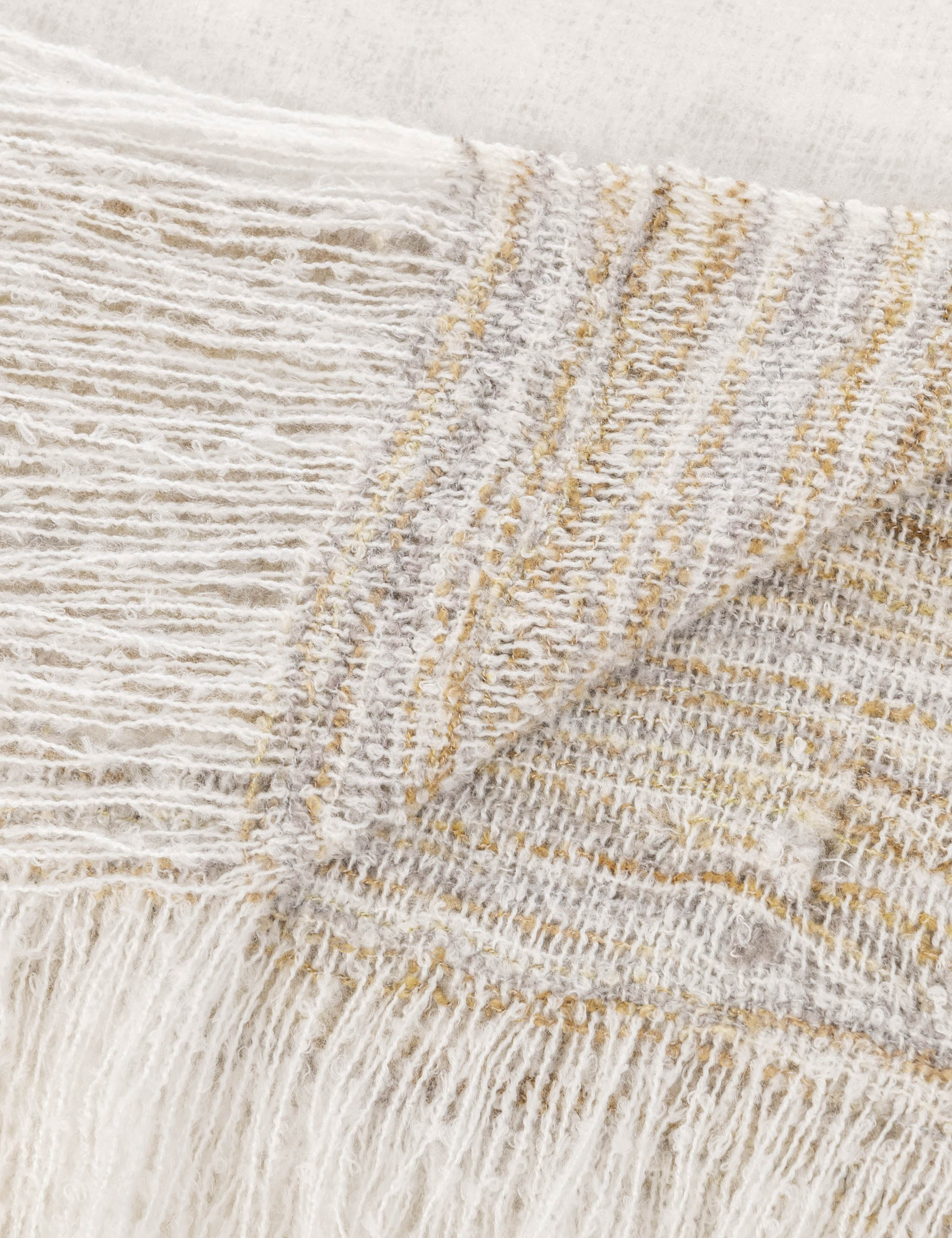 Lulu and Georgia - Boehm Throw