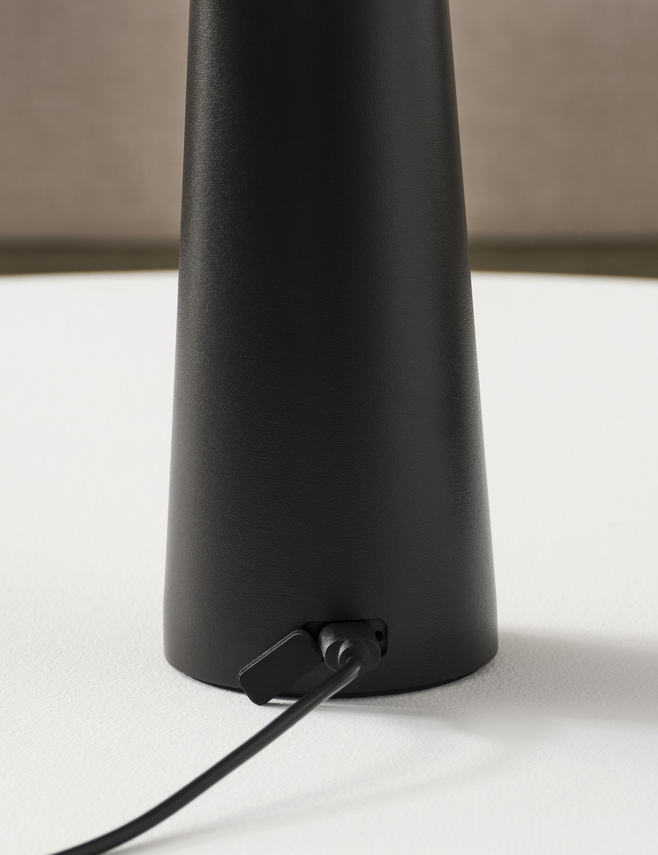 Lulu and Georgia - Sanger Mini Cordless Table Lamp
