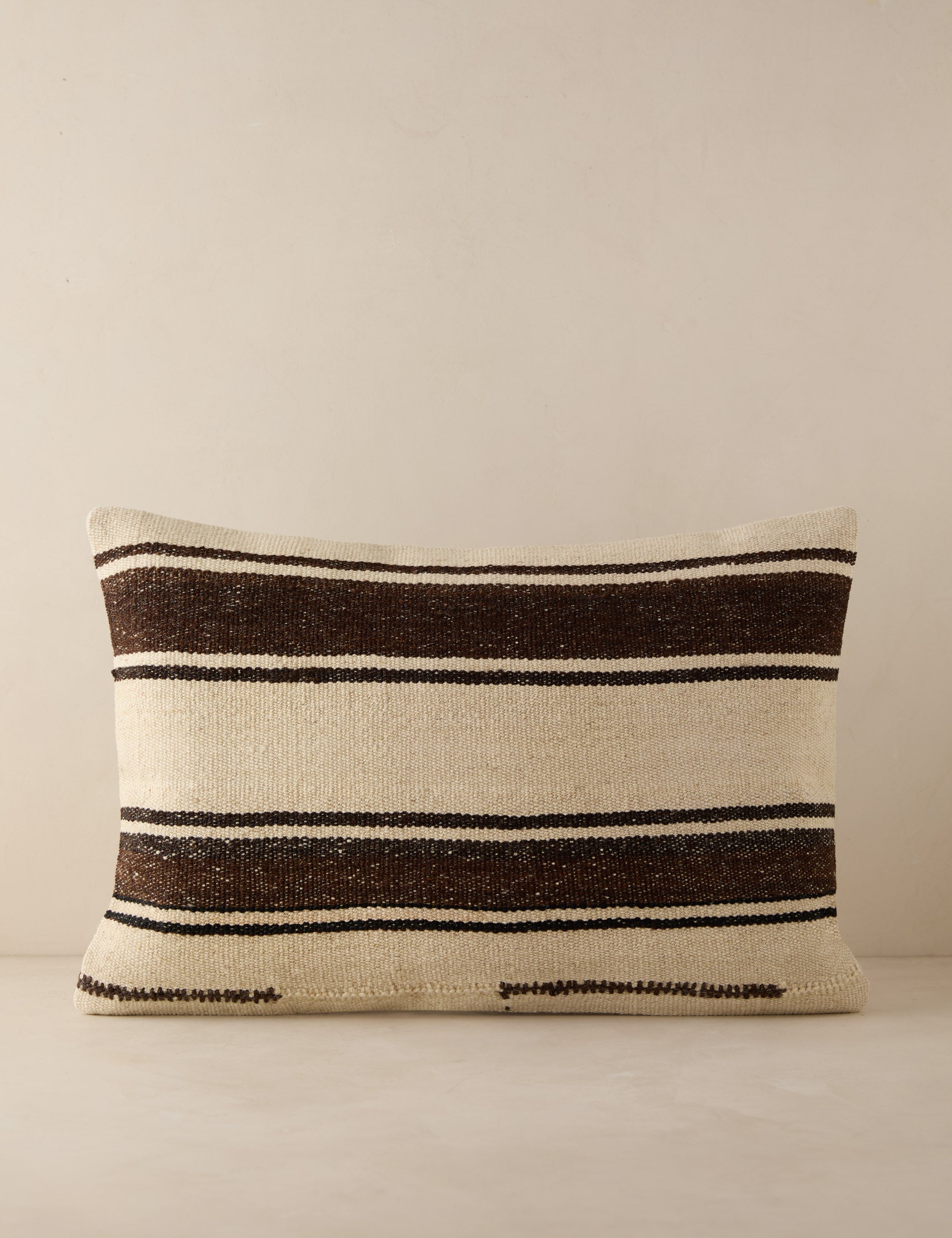 Lulu and Georgia - Vintage Lumbar Pillow No. 213, 16" x 24"