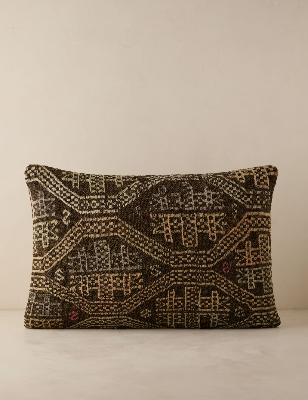 Lulu and Georgia - Vintage Lumbar Pillow No. 215, 16" x 24"