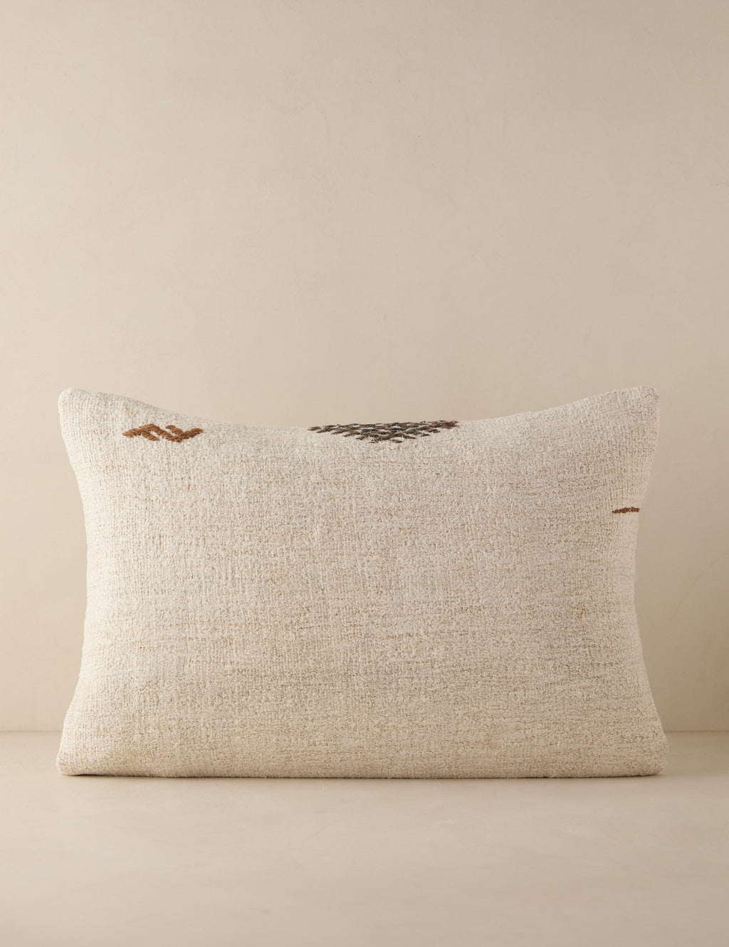 Lulu and Georgia - Vintage Lumbar Pillow No. 235, 16" x 24"