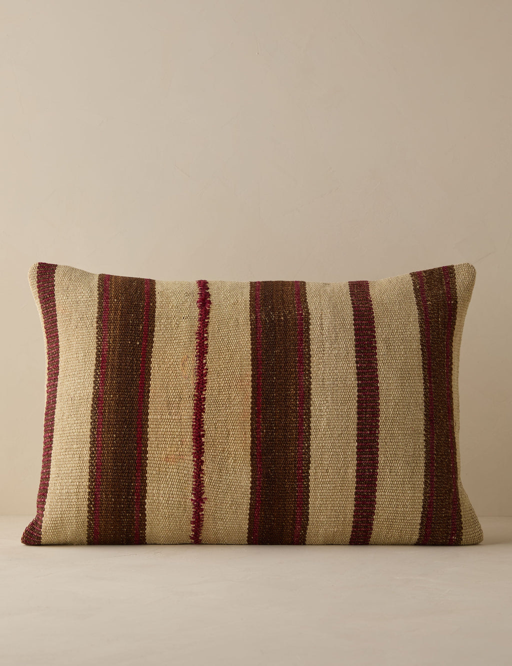 Lulu and Georgia - Vintage Lumbar Pillow No. 290, 16" x 24"