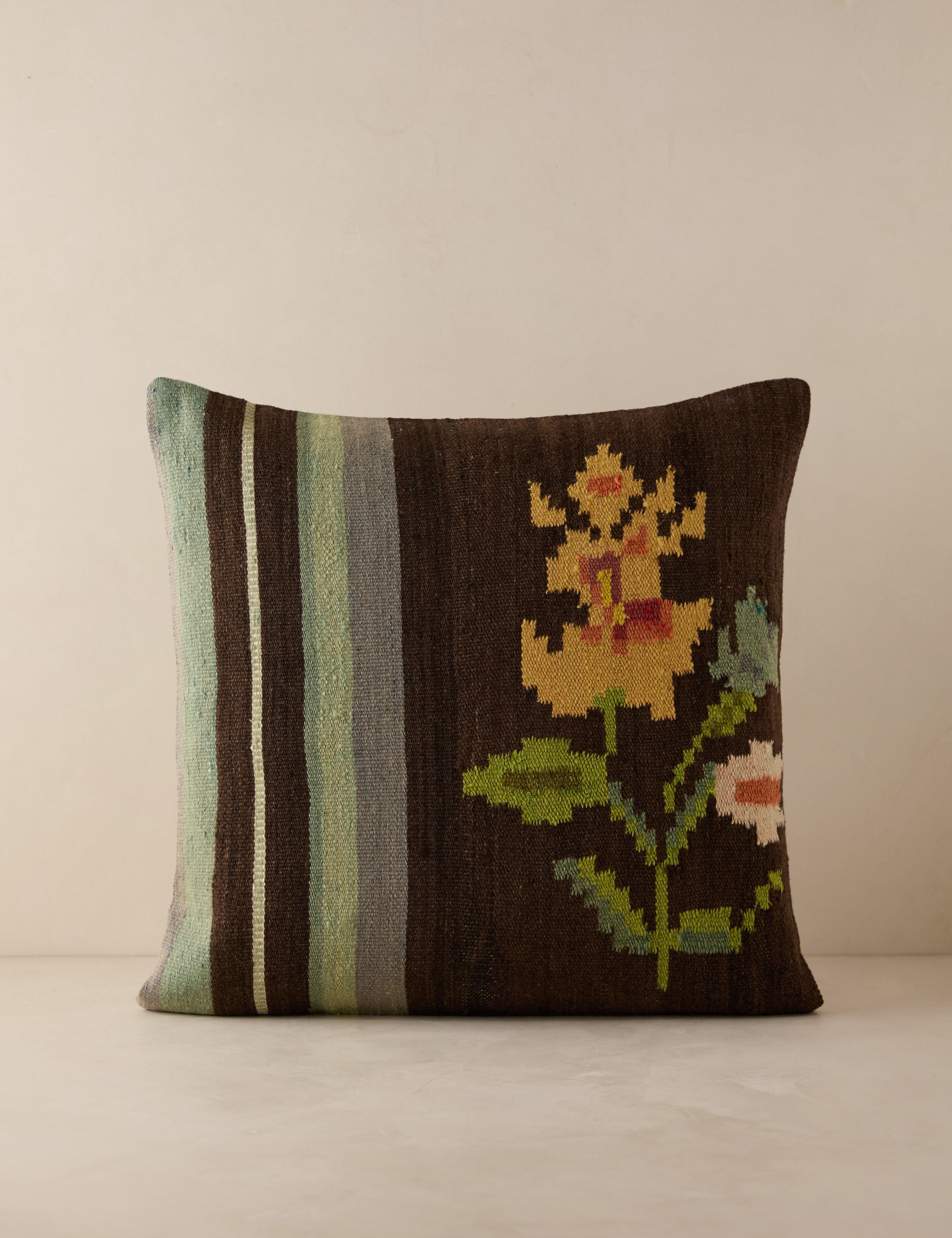 Lulu and Georgia - Vintage Pillow No. 111, 20" x 20"