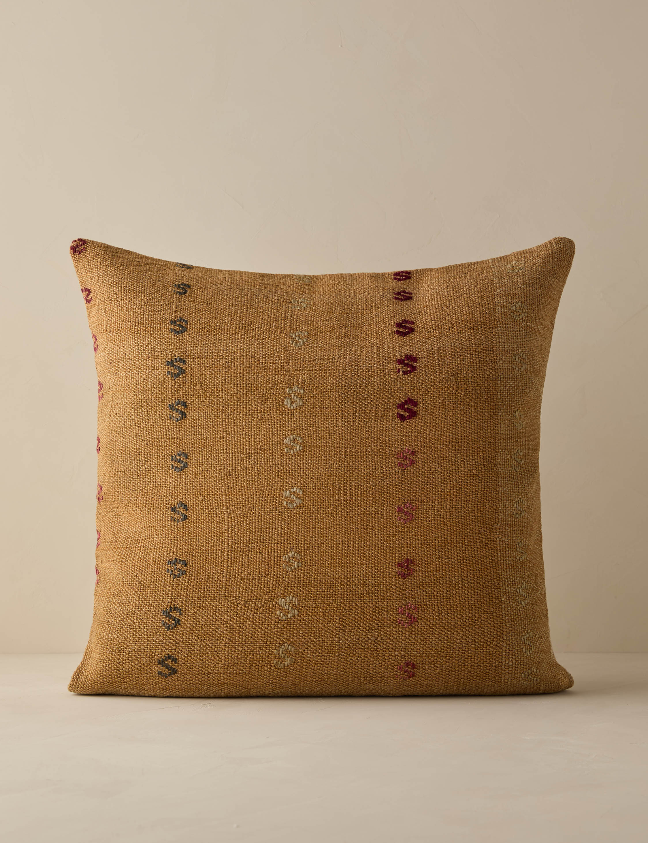 Lulu and Georgia - Vintage Pillow No. 122, 20" x 20"