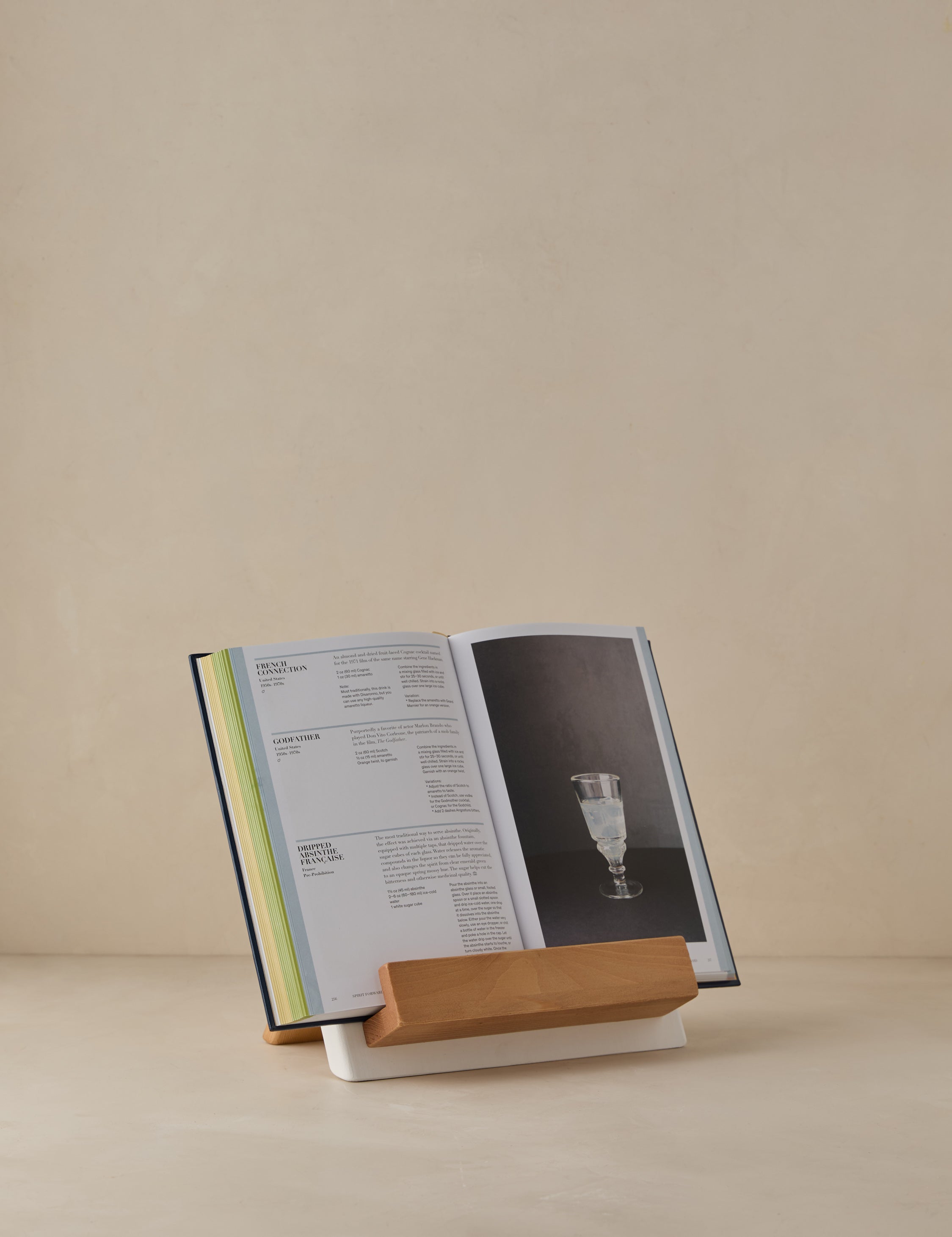 Lulu and Georgia - Mod Cookbook Holder by etúHOME