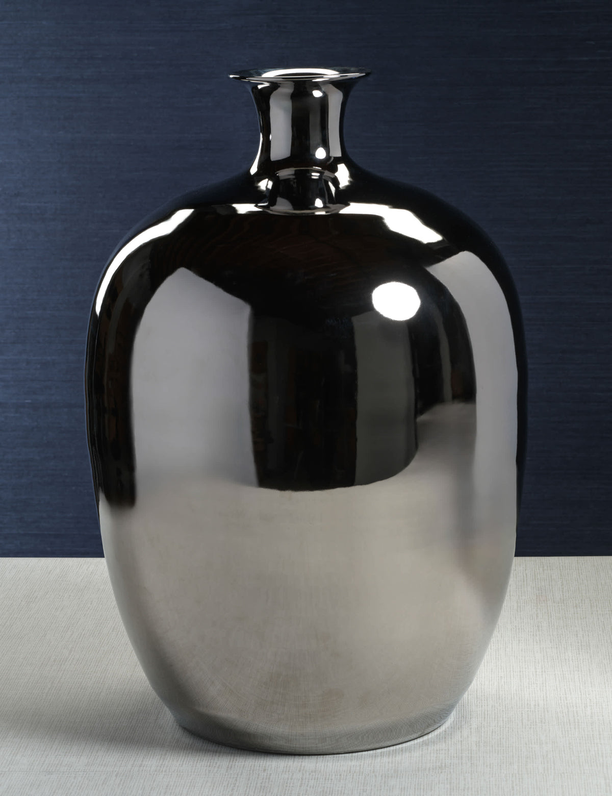 Lulu and Georgia - Toluca Vase