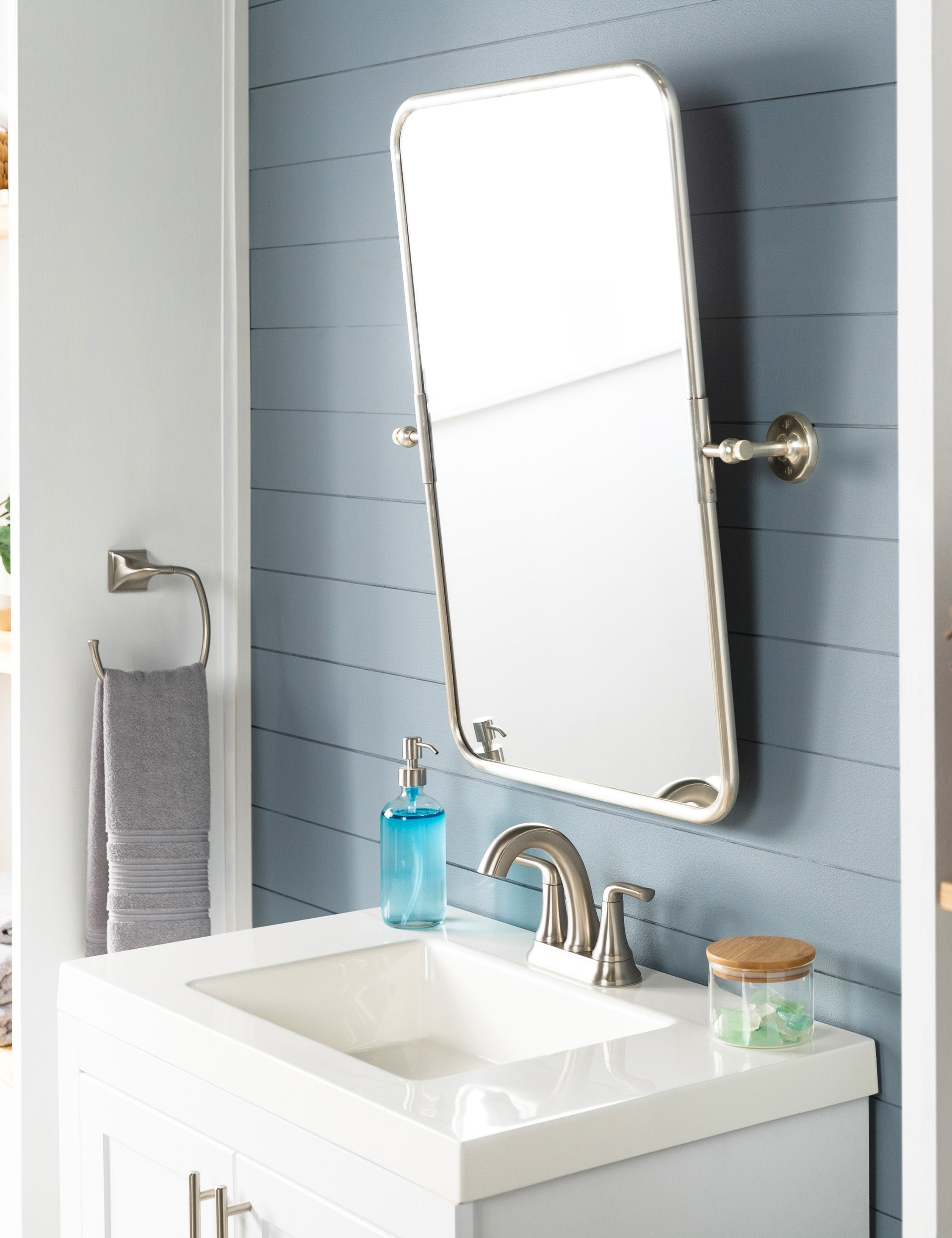 Lulu and Georgia - Caferro Mirror