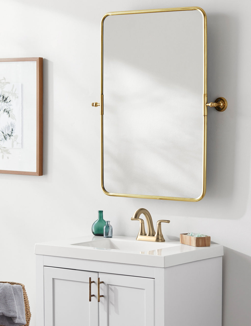 Lulu and Georgia - Caferro Mirror