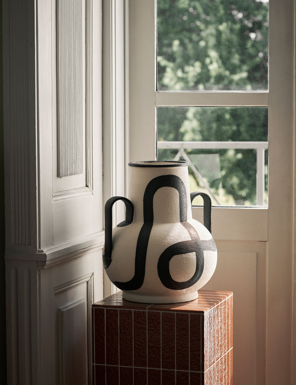 Lulu and Georgia - Trace Vase by Ferm Living