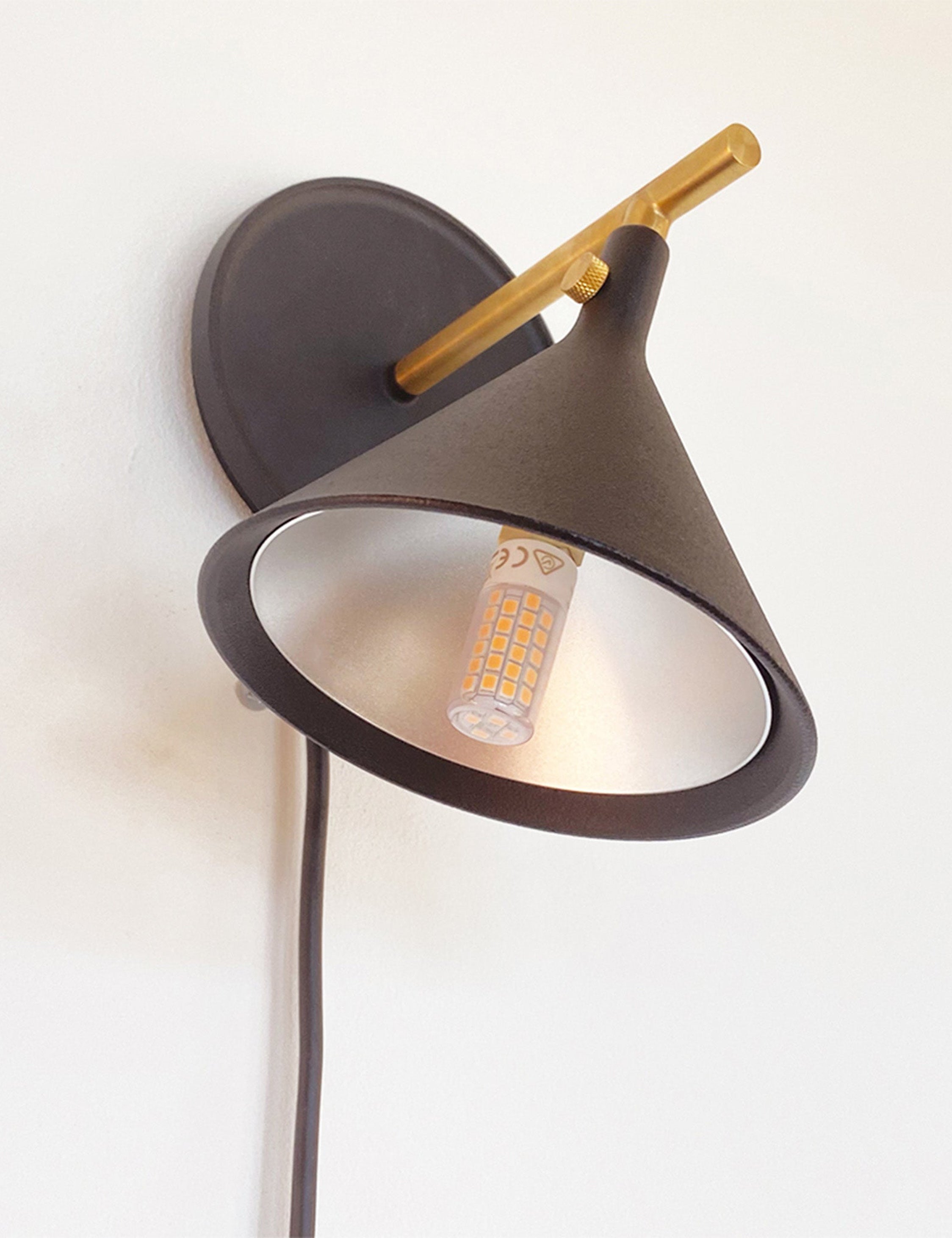 Lulu and Georgia - G9 4W LED Bulb (Set of 8) by Tala