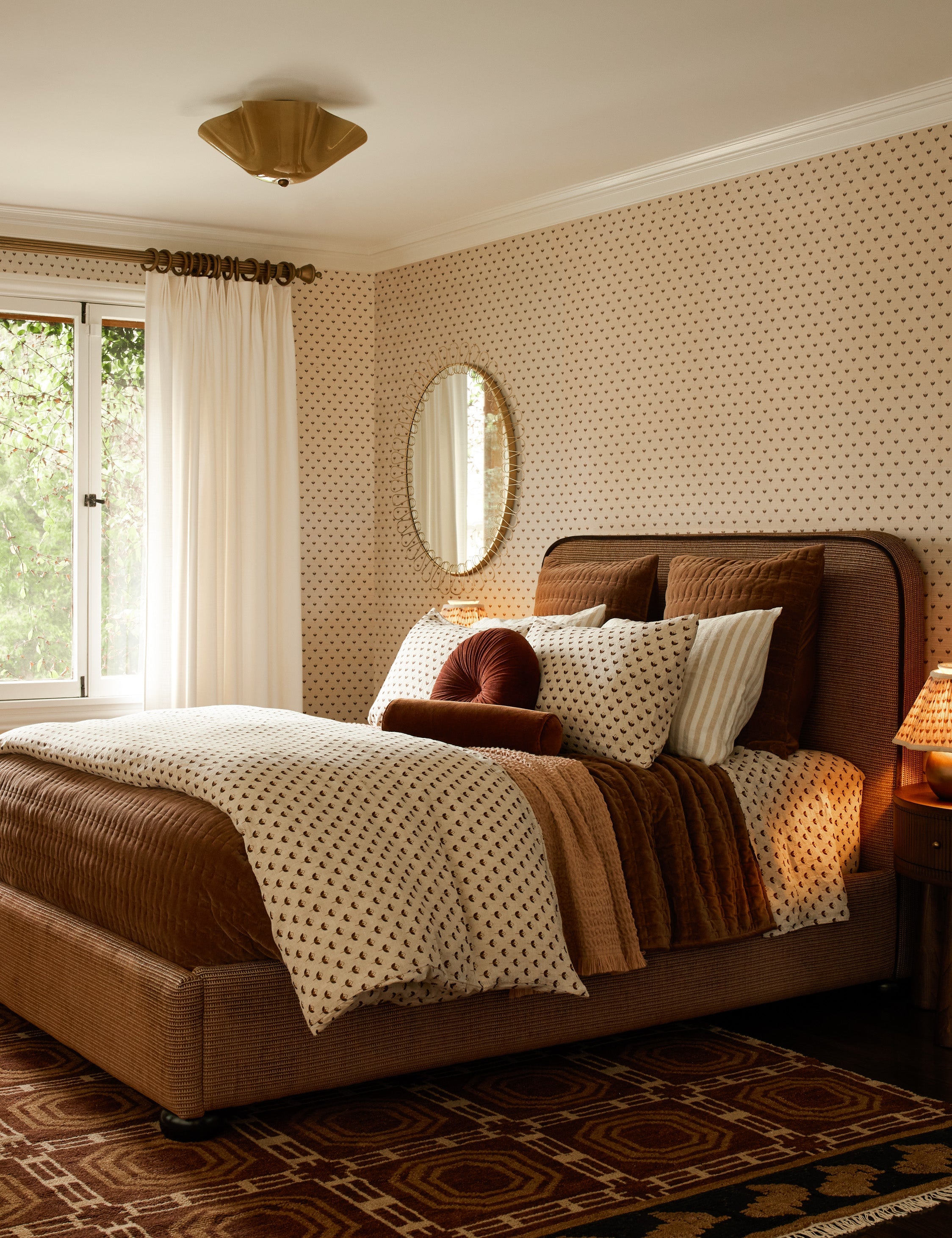 Lulu and Georgia - Poiret Grasscloth Wallpaper
