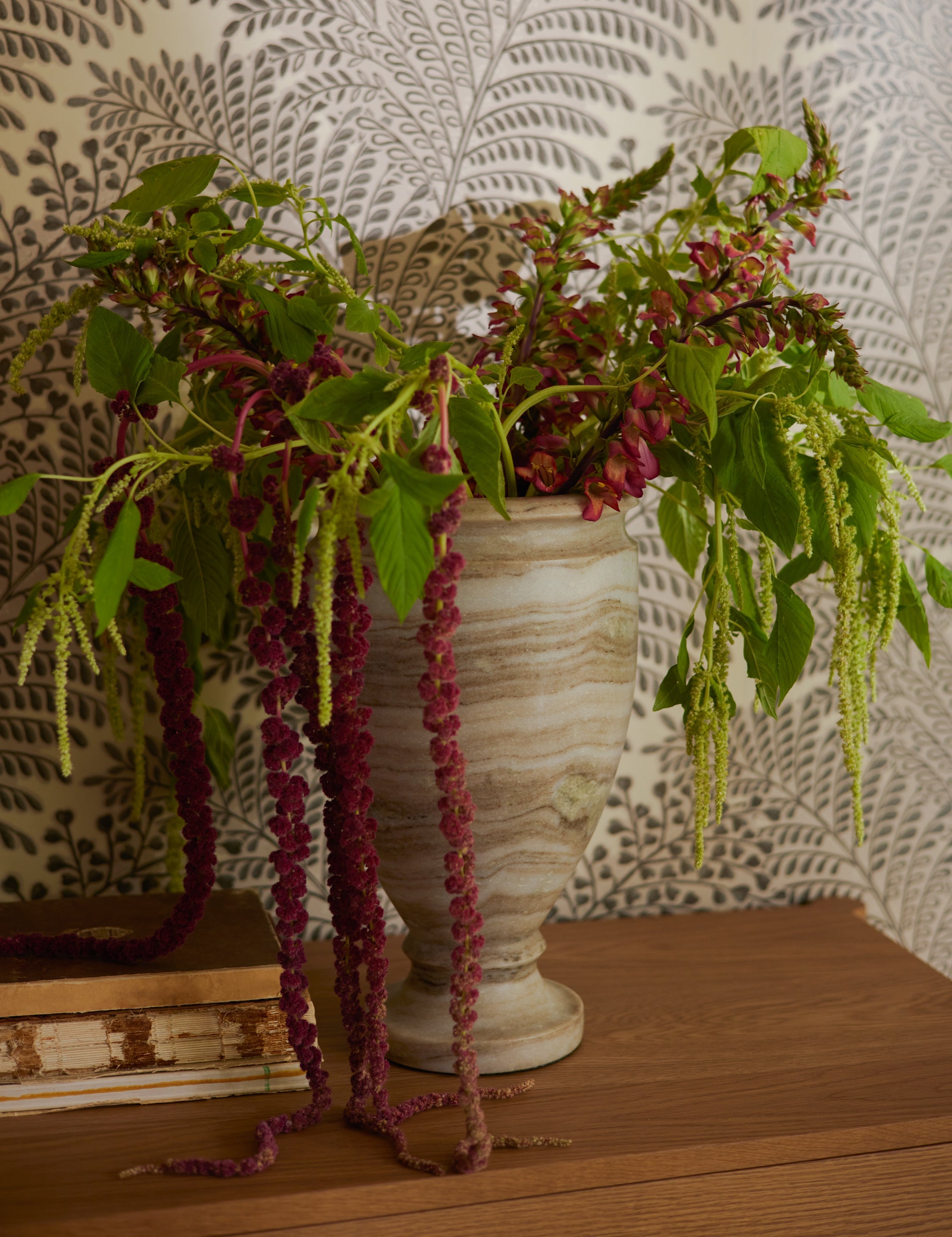 Lulu and Georgia - Cesar Vase
