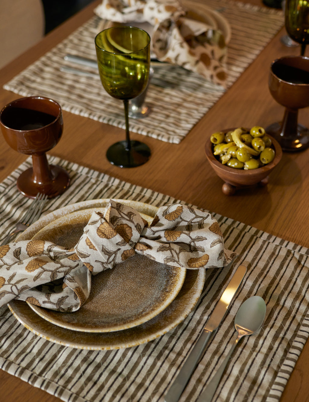 Lulu and Georgia - Zaria Stoneware Dinnerware