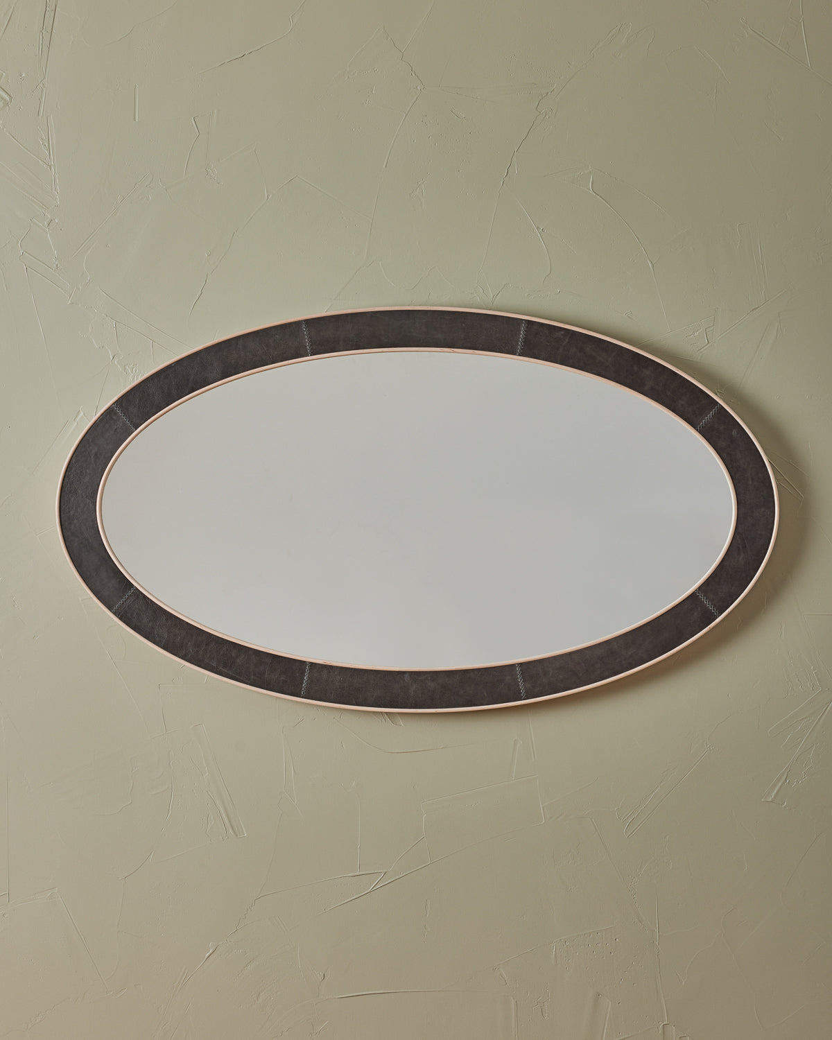 Lostine - Norse Oval Mirror