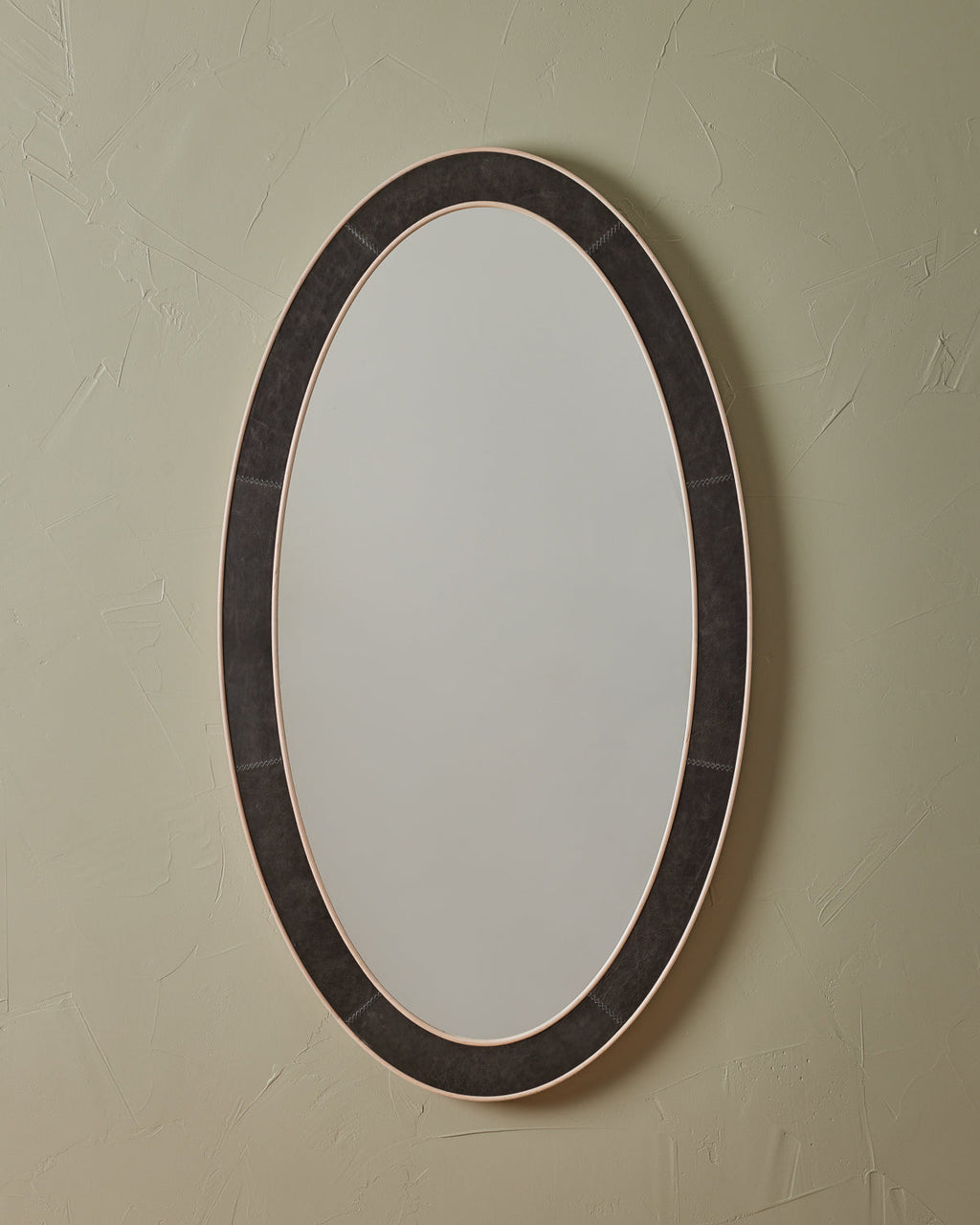 Lostine - Norse Oval Mirror