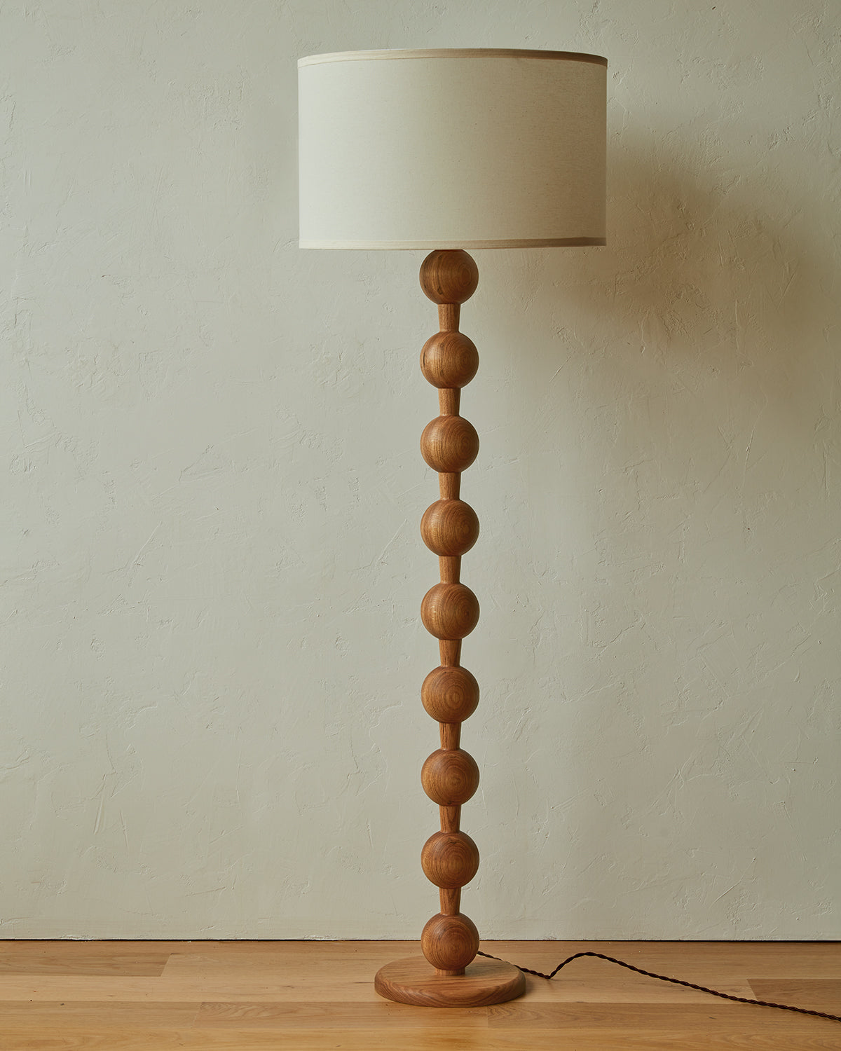Lostine - Hugo Barbell Floor Lamp