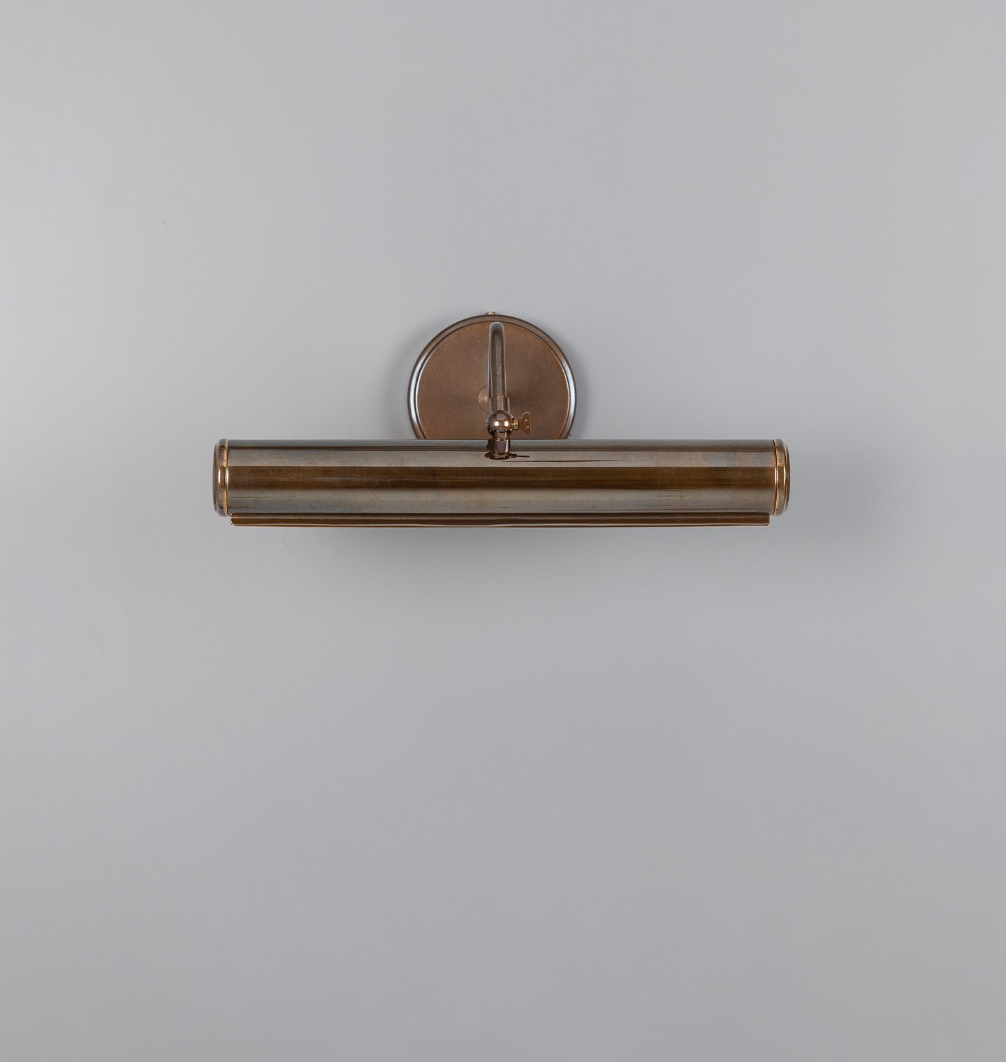 Amber Interiors - Morrison Picture Light