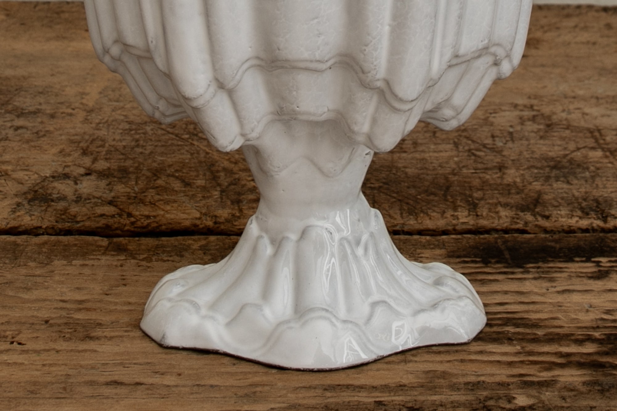 Nicky Kehoe - Rocaille Vase