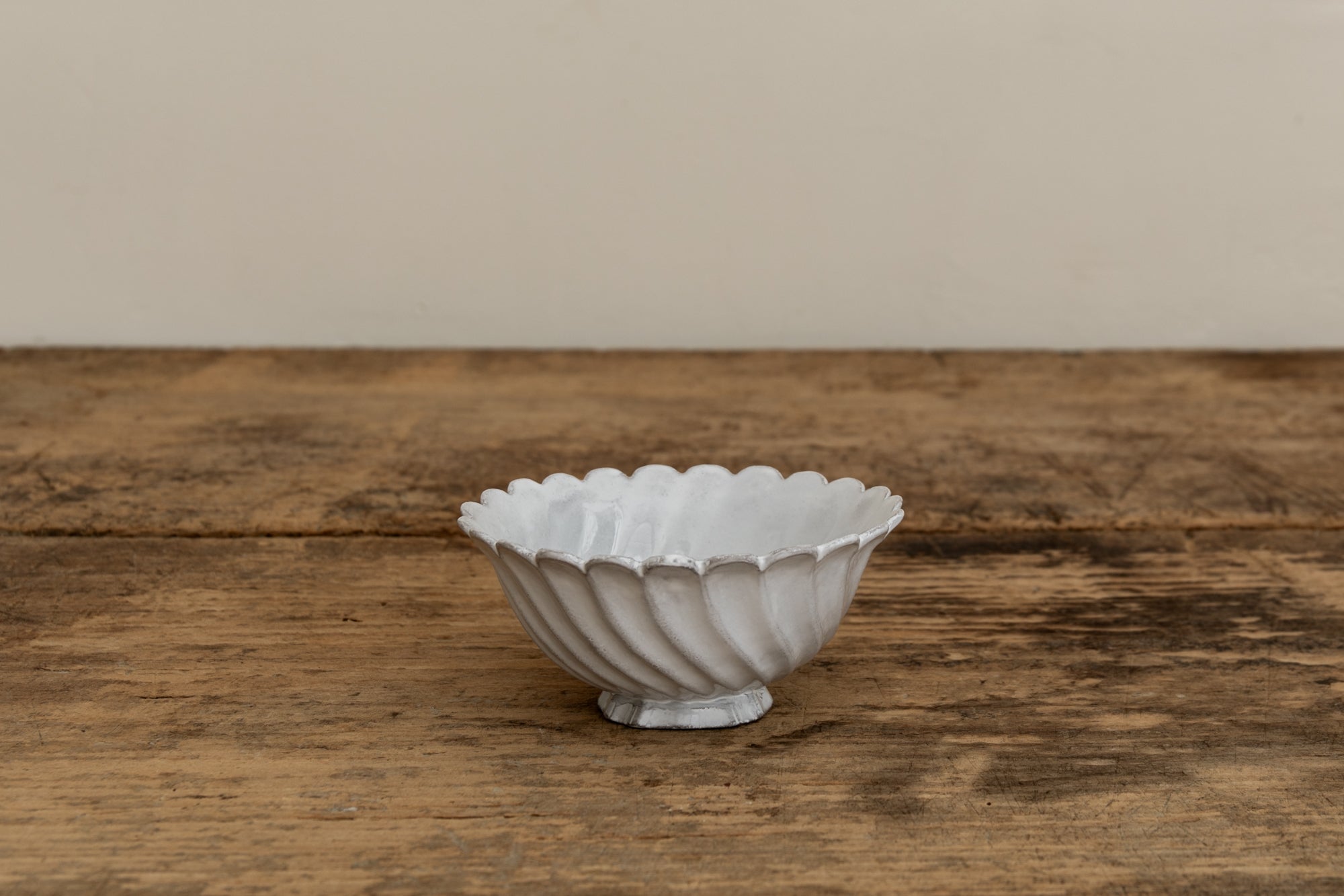 Nicky Kehoe - Small Peggy Bowl on Stand