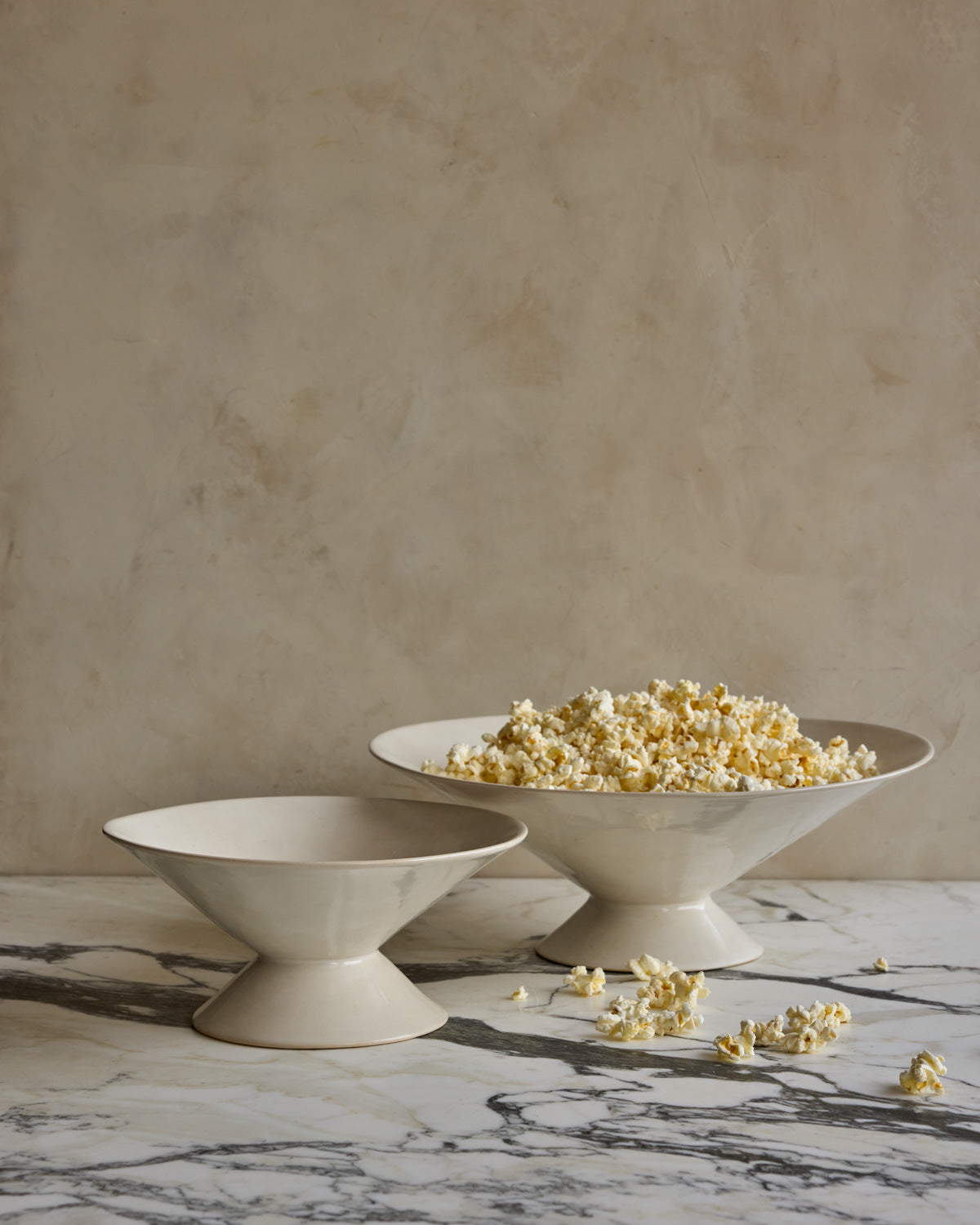 Lostine - Ceramic Pedestal Bowl