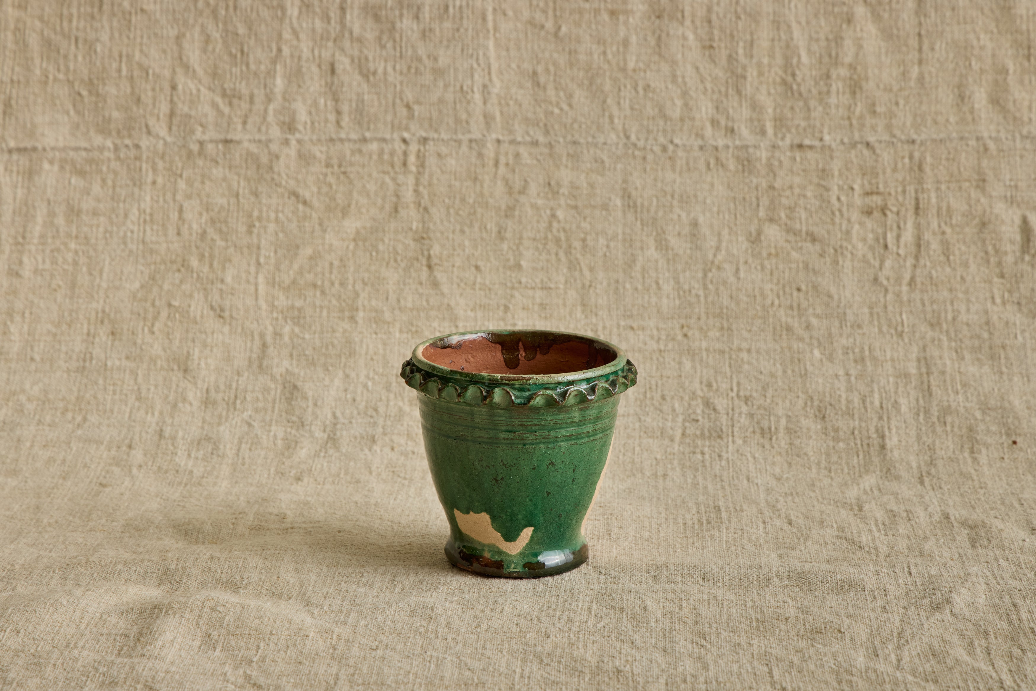 Nicky Kehoe - Mini Green Scalloped Garden Pot