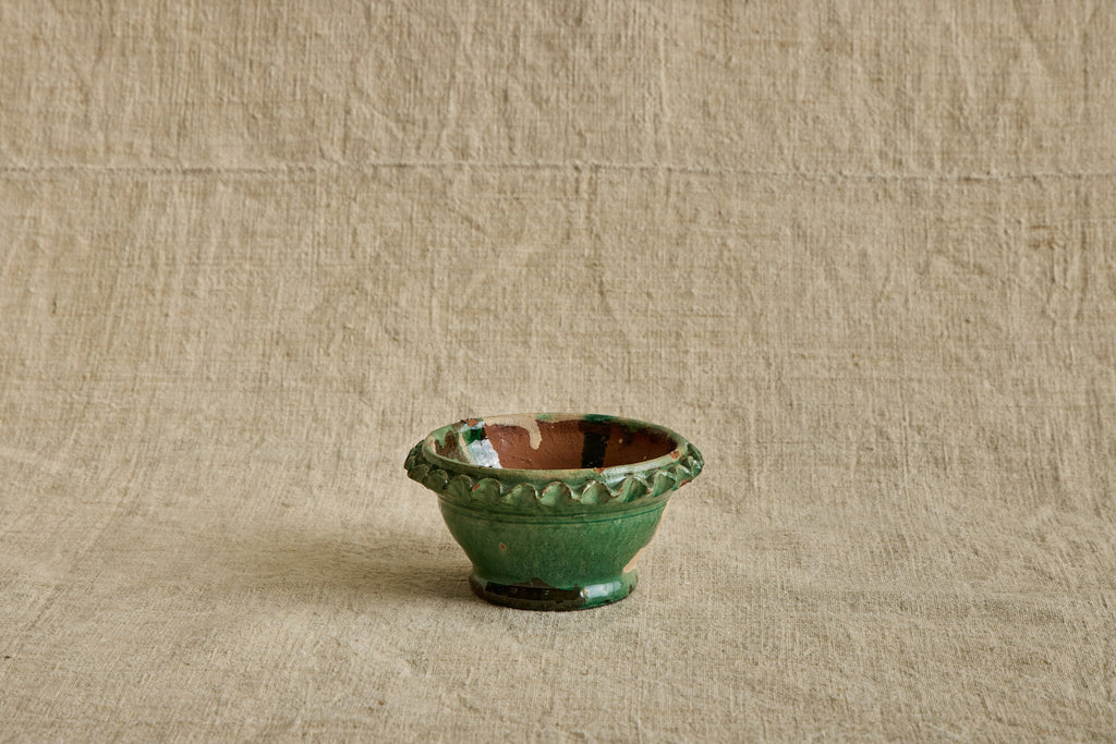Nicky Kehoe - Green Shallow Garden Pot