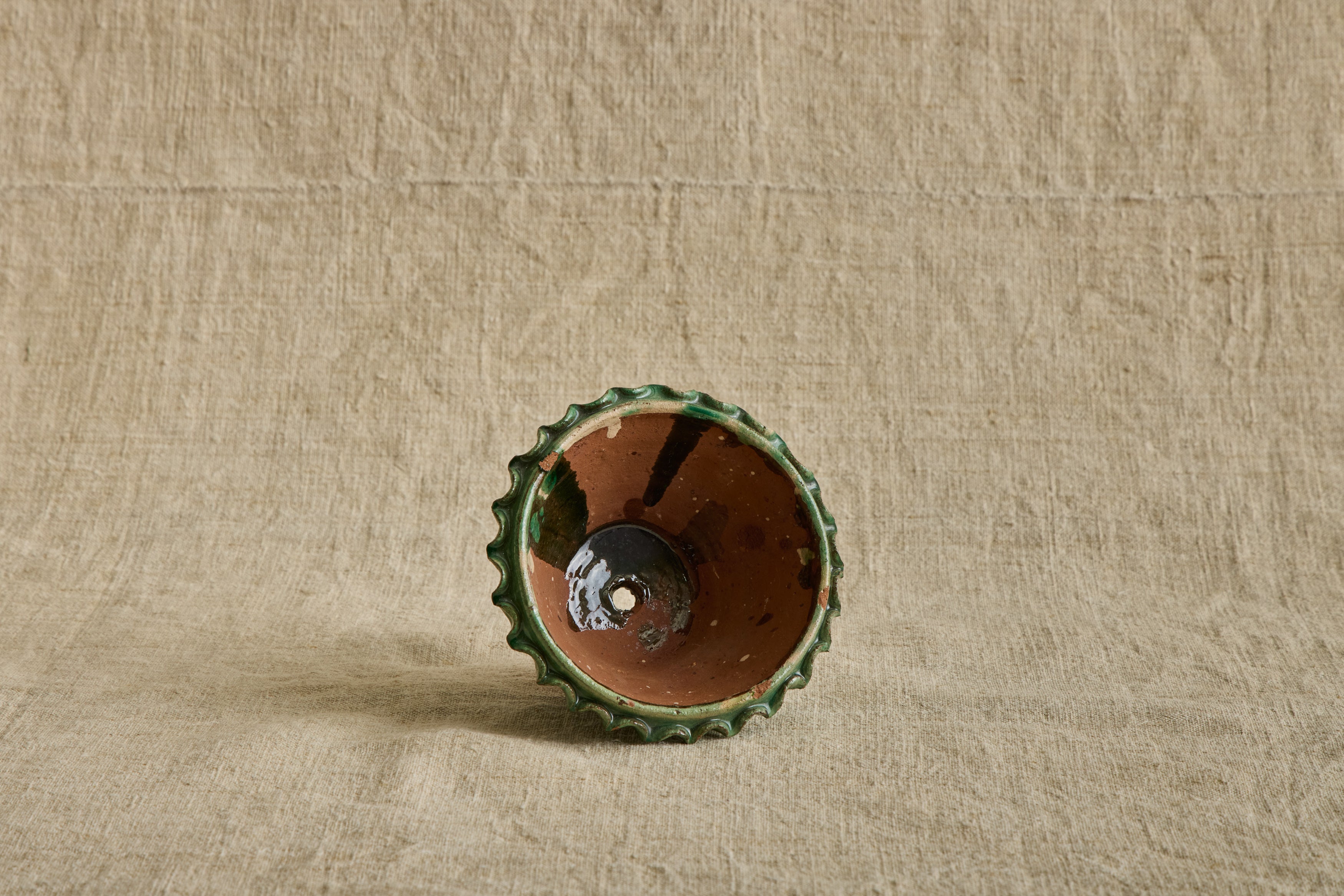 Nicky Kehoe - Green Shallow Garden Pot