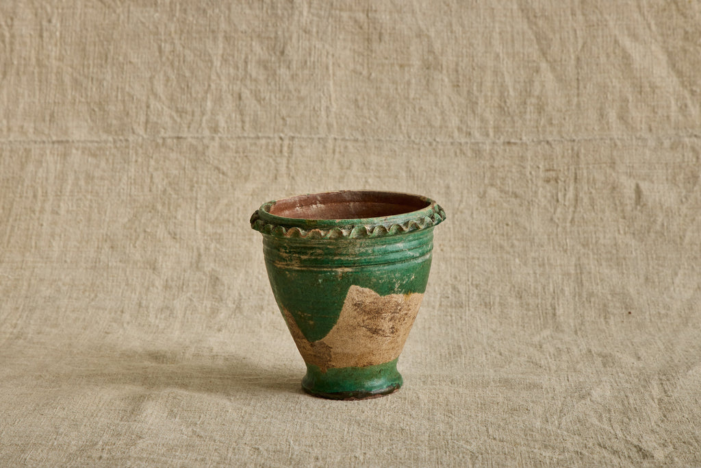 Nicky Kehoe - Green Scalloped Garden Pot
