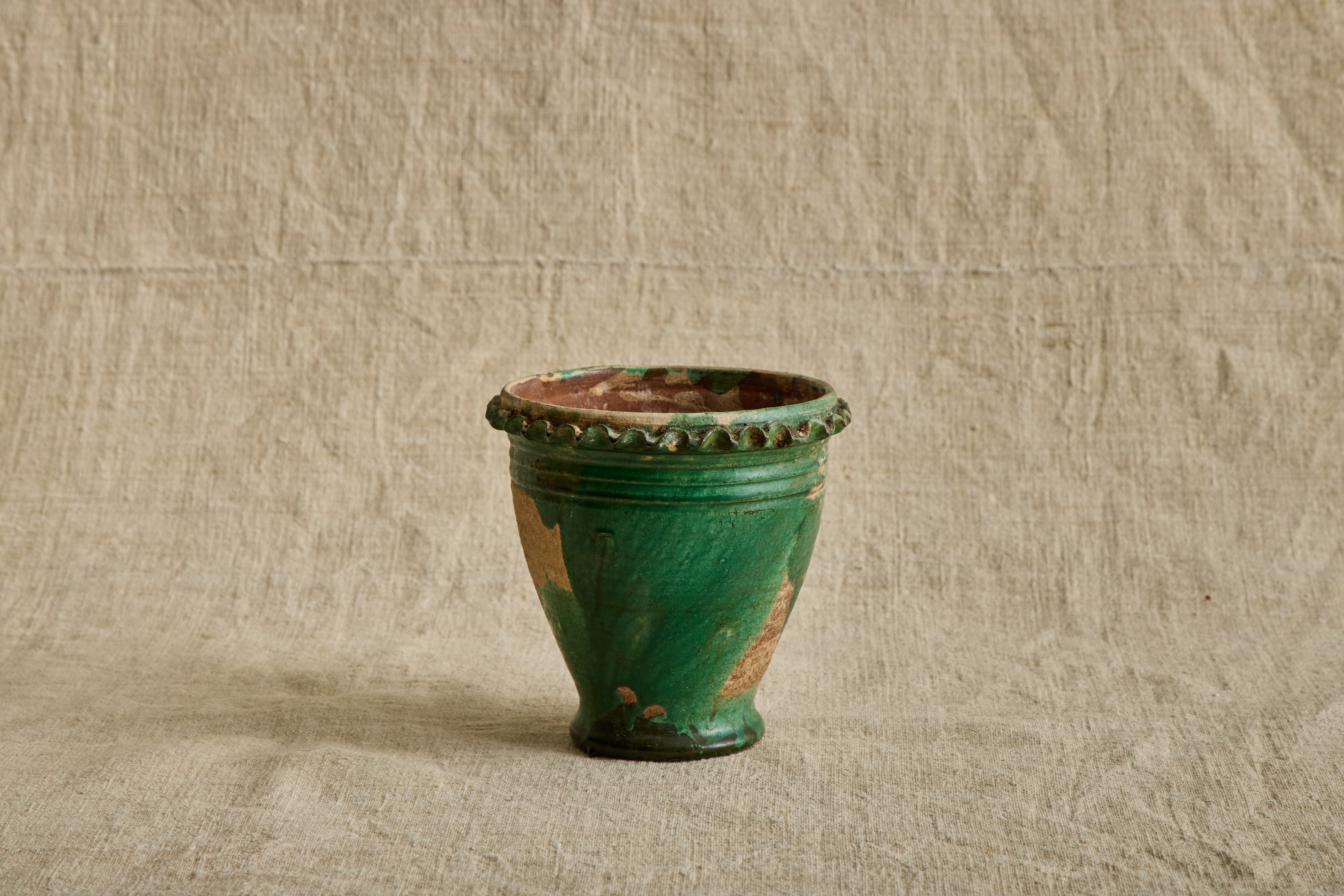 Nicky Kehoe - Green Scalloped Garden Pot